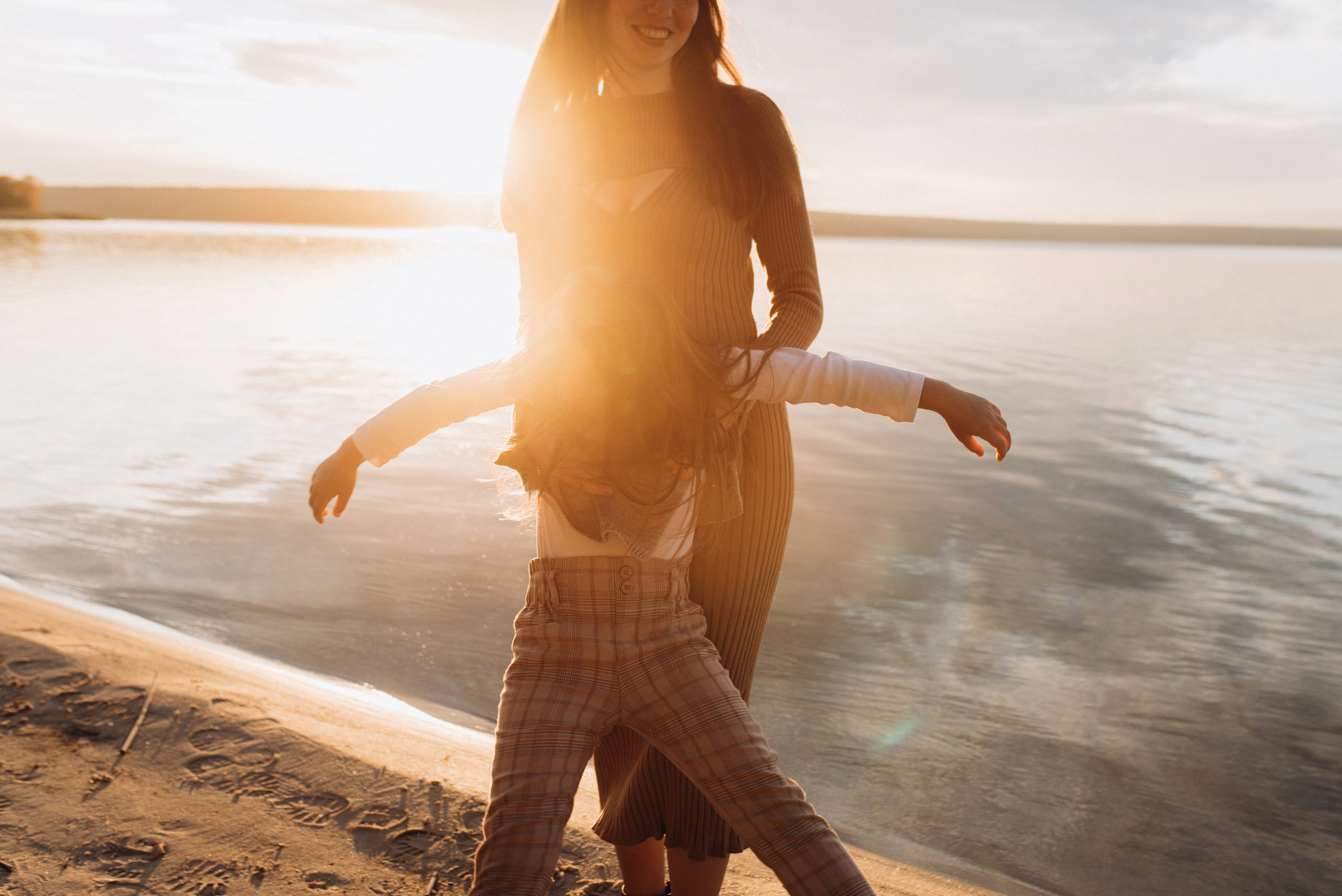 Tatjana & Mila. Familien- und Hochzeitsfotografin. Ich arbeite in Koblenz und Rheinlan