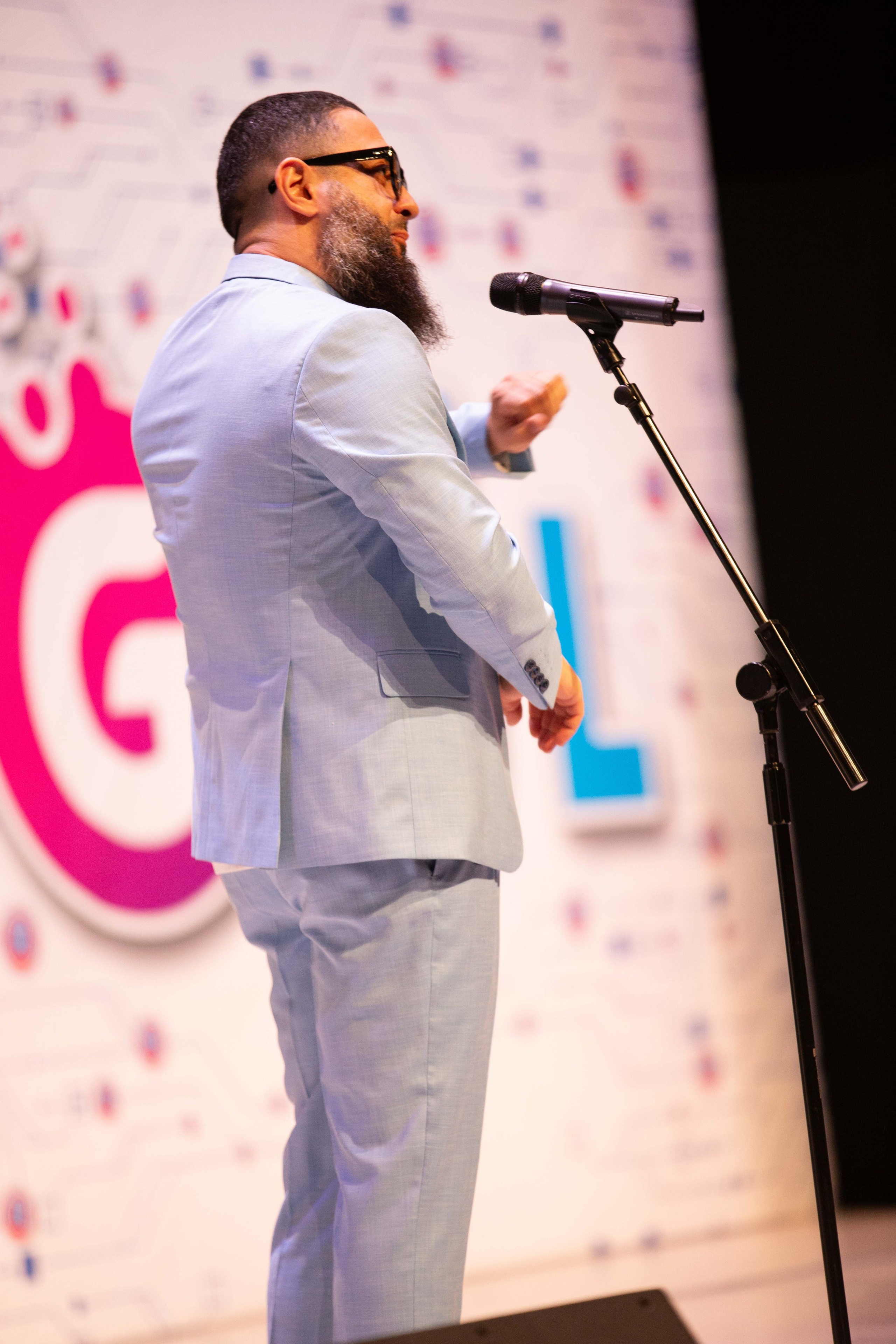 PLANET PARNI IZ BAKU. Wedding&Event photographer Ismail Rzayev in Baku