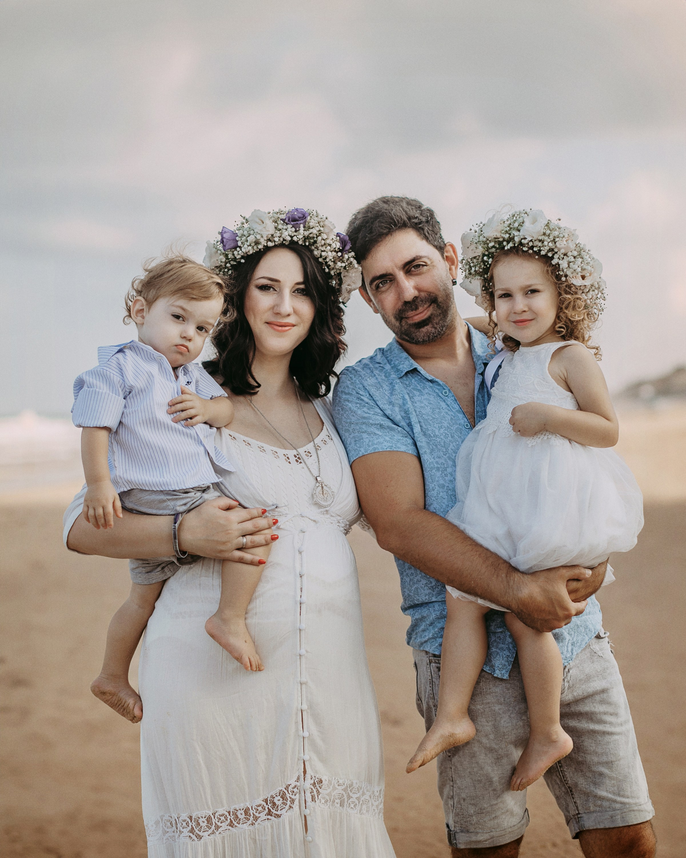 Family shooting on the beach, Netanya. George TLV — профессиональный фотограф и ретушёр, Израиль / Profession