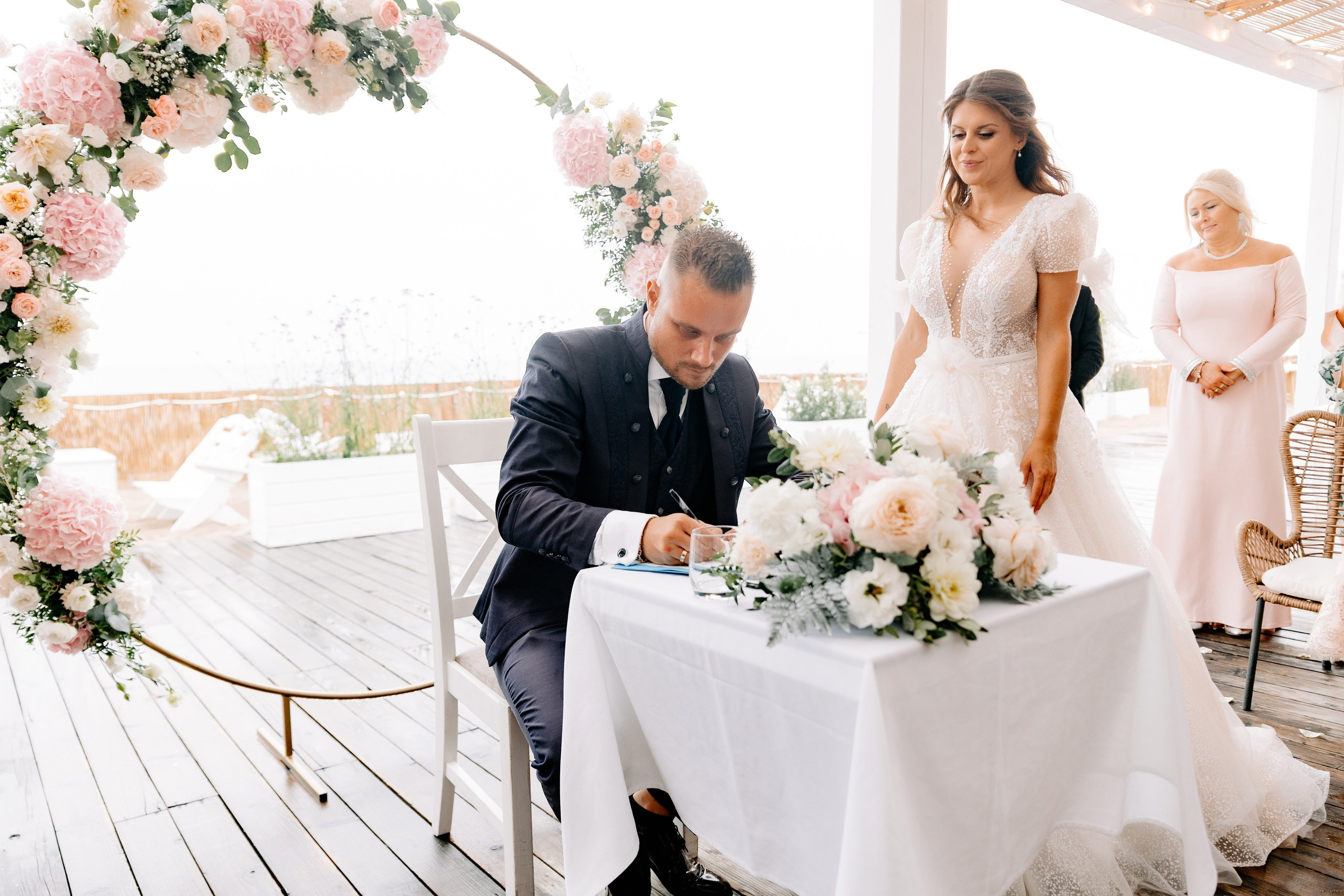 Krzysztof ♡ Weronika. Fotograf Ślubny Warszawa - Sesje Biznesowe Rodzinne Eventy