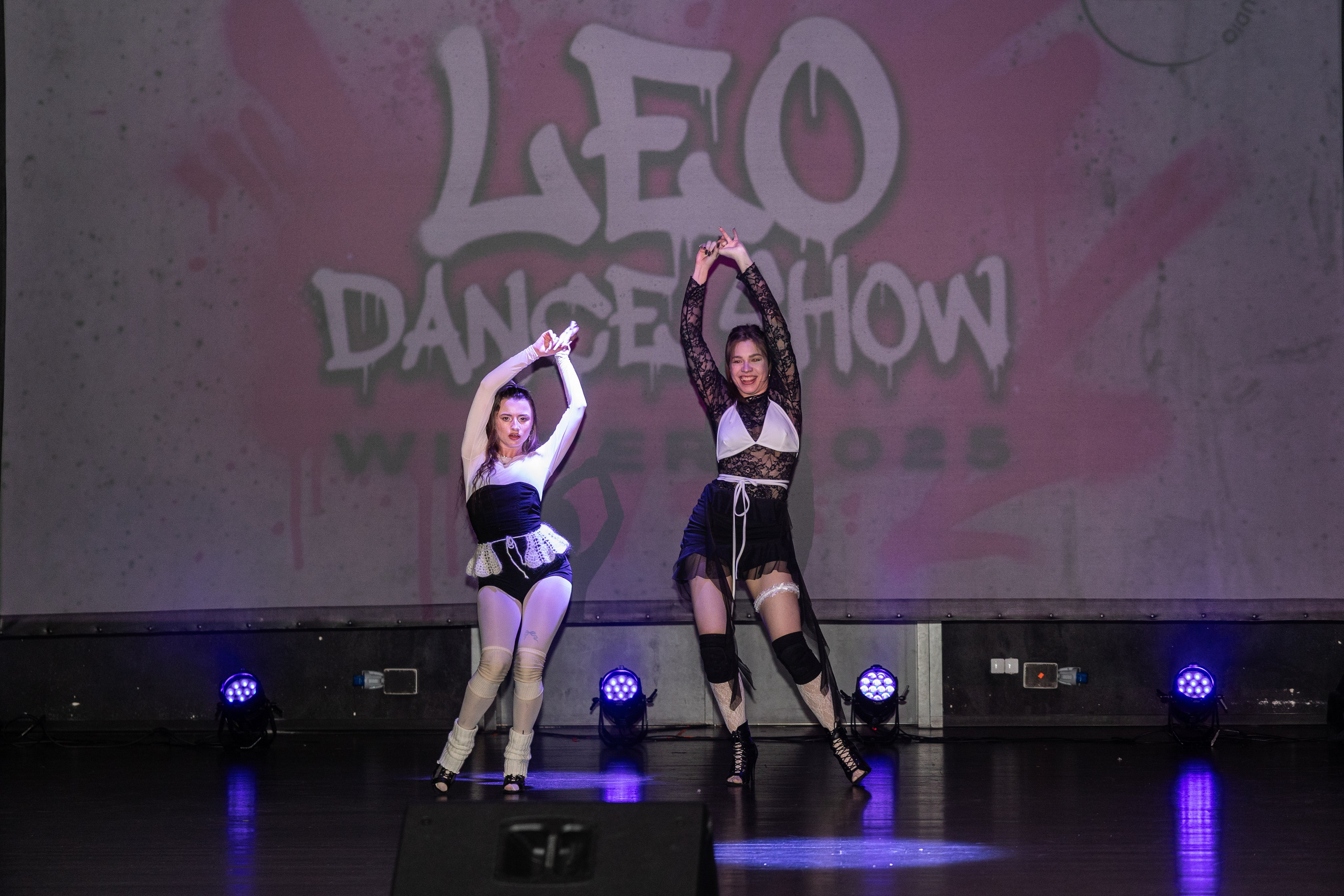 LEO DANCE SHOW WINTER 2025. Семейный и детский фотограф в Варшаве Мила Бобровская