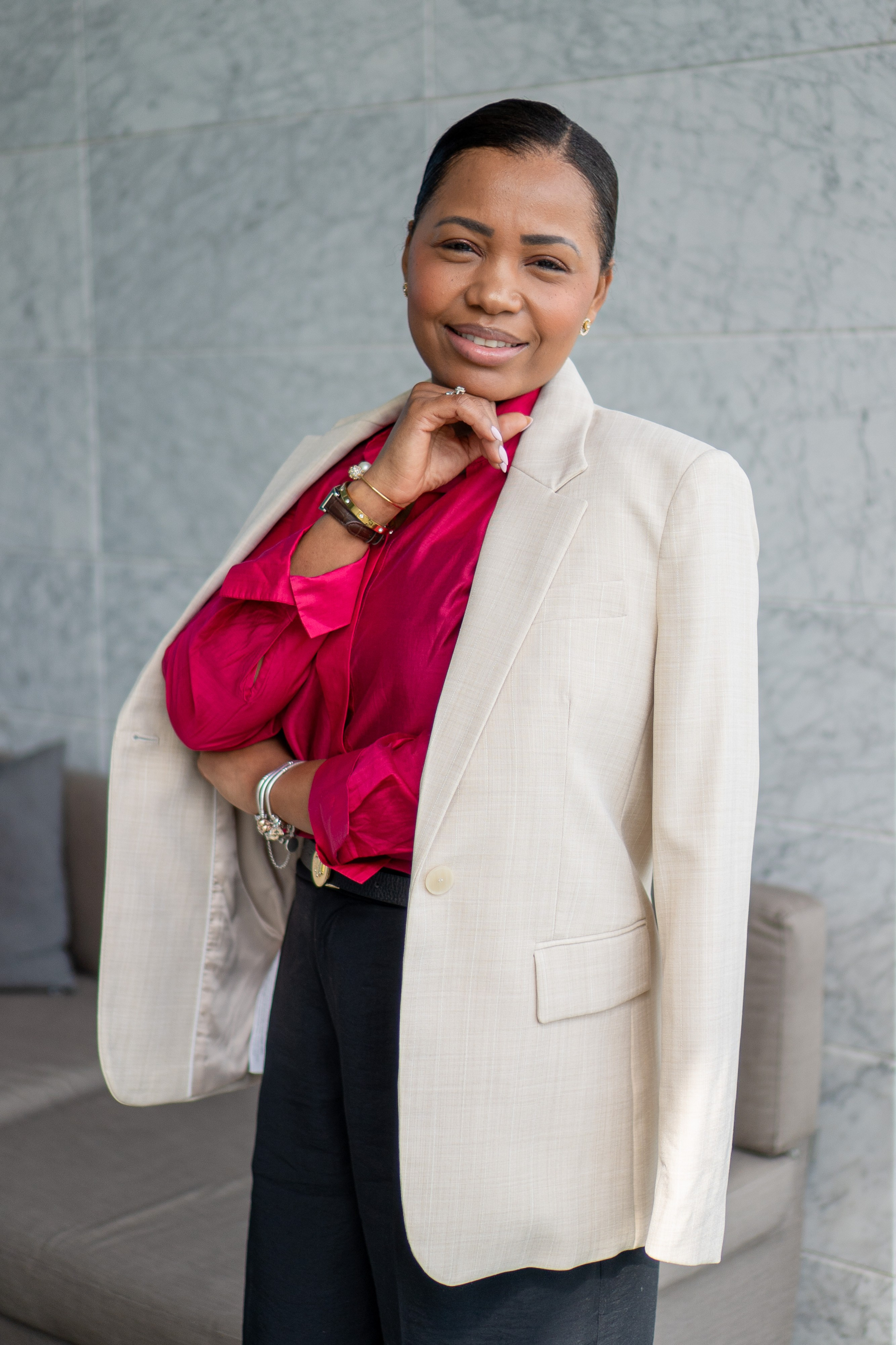 Raquel Ribeiro. Frames by Giovani Braga