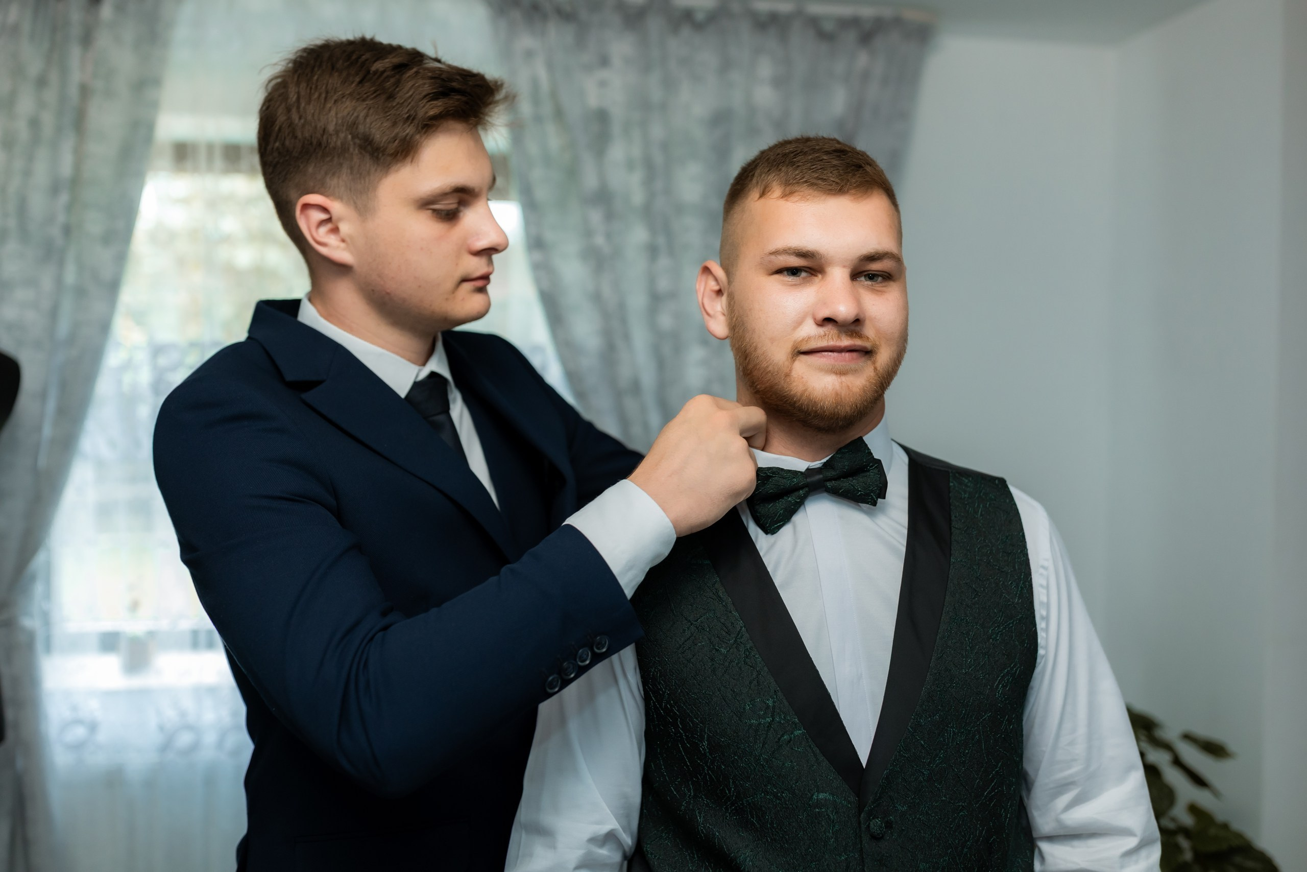 * fotograf stare civilă Siret* fotograf Bucovina* fotograf nuntă Suceava* fotograf Iași Botoșani* stare civilă tradițională* ie românească nuntă* AlinoFotoStudio* fotograf Andrei și Andreea- Alin Chirilă fotograf – stare civilă Siret, Suceava, Andrei și Andreea în ie tradițională, poveste spusă prin fotografiefotograf stare civilă Siret Suceava Alin Chirilă – miri îmbrăcați în costum tradițional bucovineanAlin Chirilă fotograf nuntă Siret Suceava – stare civilă autentică în Bucovina, emoții realefotograf Siret Suceava Alin Chirilă – Andrei și Andreea la starea civilă în ie tradiționalăstare civilă Siret fotograf Alin Chirilă – cadre naturale cu miri în costum popular din Bucovinafotograf nuntă Siret Suceava Alin Chirilă – povestitor prin fotografie, moment emoționant la starea civilăAlin Chirilă fotograf stare civilă Siret – iubire autentică surprinsă în stil documentarfotograf Bucovina Siret Alin Chirilă – stare civilă în ie tradițională, cadre pline de emoțieAlin Chirilă fotograf Suceava – Andrei și Andreea spun DA la starea civilă în Siretfotograf stare civilă Suceava Siret Alin Chirilă – poveste de iubire în stil tradițional românesc - Alin Chirilă fotograf profesionist, AlinoFotoStudio, fotograf evenimente Siret, Suceava County, Iași, Bacău County, Botoșani, Neamț County, fotograf nunți, botezuri, cununii civile, portrete și momente autentice surprinse elegant.- Alin Chirilă surprinde momente elegante de nuntă și evenimente speciale prin AlinoFotoStudio, fotograf disponibil în Siret, Suceava County, Iași, Bacău County, Botoșani și Neamț County, specializat în nunți, botezuri și cununii civile. - Alin Chirilă fotograf profesionist, AlinoFotoStudio, fotograf nuntă și evenimente în Siret, Suceava, Iași, Bacău, Botoșani și Piatra Neamț, fotograf nunți, botezuri, cununie civilă, ședințe foto, trash the dress, logodnă, familie, portrete și fotografii autentice. - AlinoFotoStudio by Alin Chirilă, fotograf evenimente premium în Suceava County, Iași County, Bacău County, Botoșani County și Neamț County, fotograf de familie, fotograf ceremonii religioase, petreceri și momente emoționante. - Alin Chirilă fotograf, povestitor prin fotografie, servicii foto profesionale pentru mireasă, mire, pregătiri nuntă, biserică, restaurant, valsul mirilor, tradiții românești și amintiri de neuitat în Moldova.