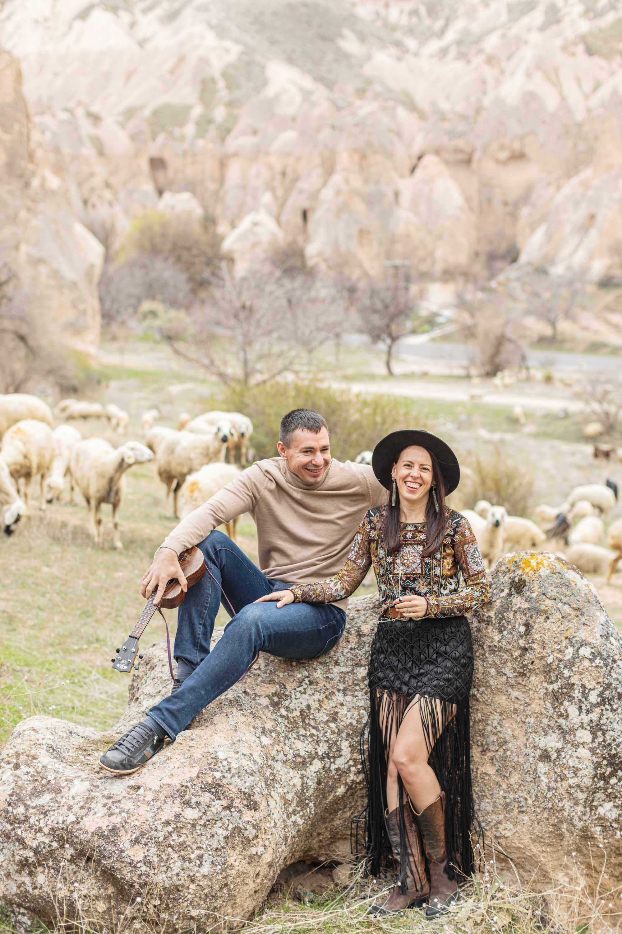 Stylish Photoshoot in the Charming Streets and Valleys of Cappadocia. Julia Ganch I Fashion Wedding Photography I Cappadocia Turkey