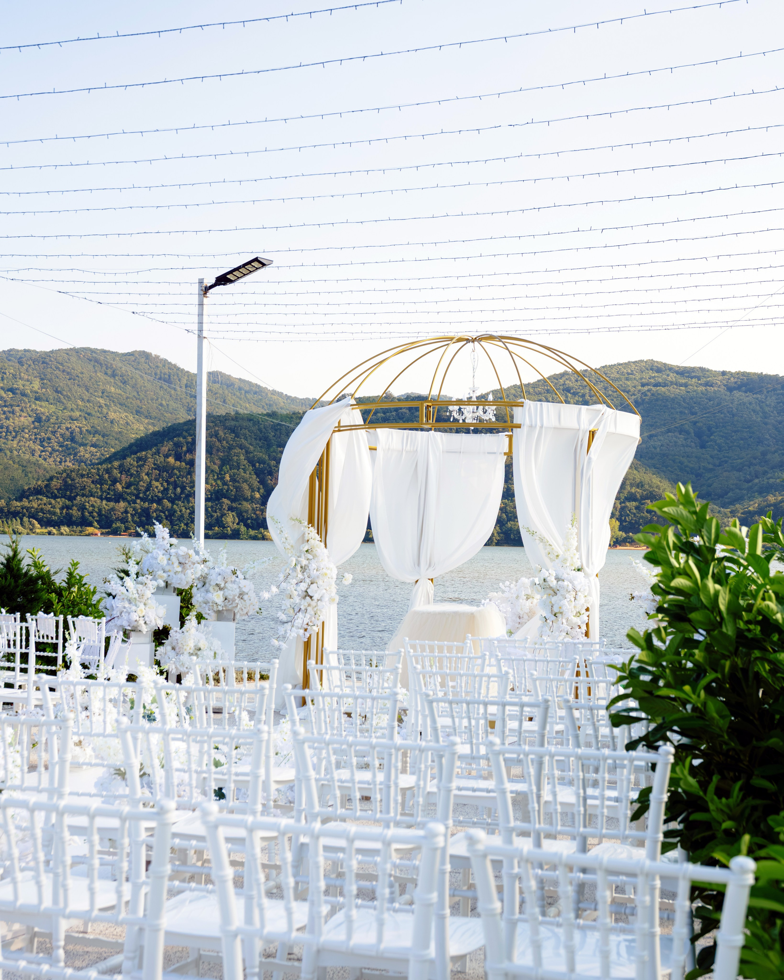 Iubire la apus pe Dunăre | Sonia & Bogdan. Andrei Marta | Fotograf Nuntă & Destination Wedding