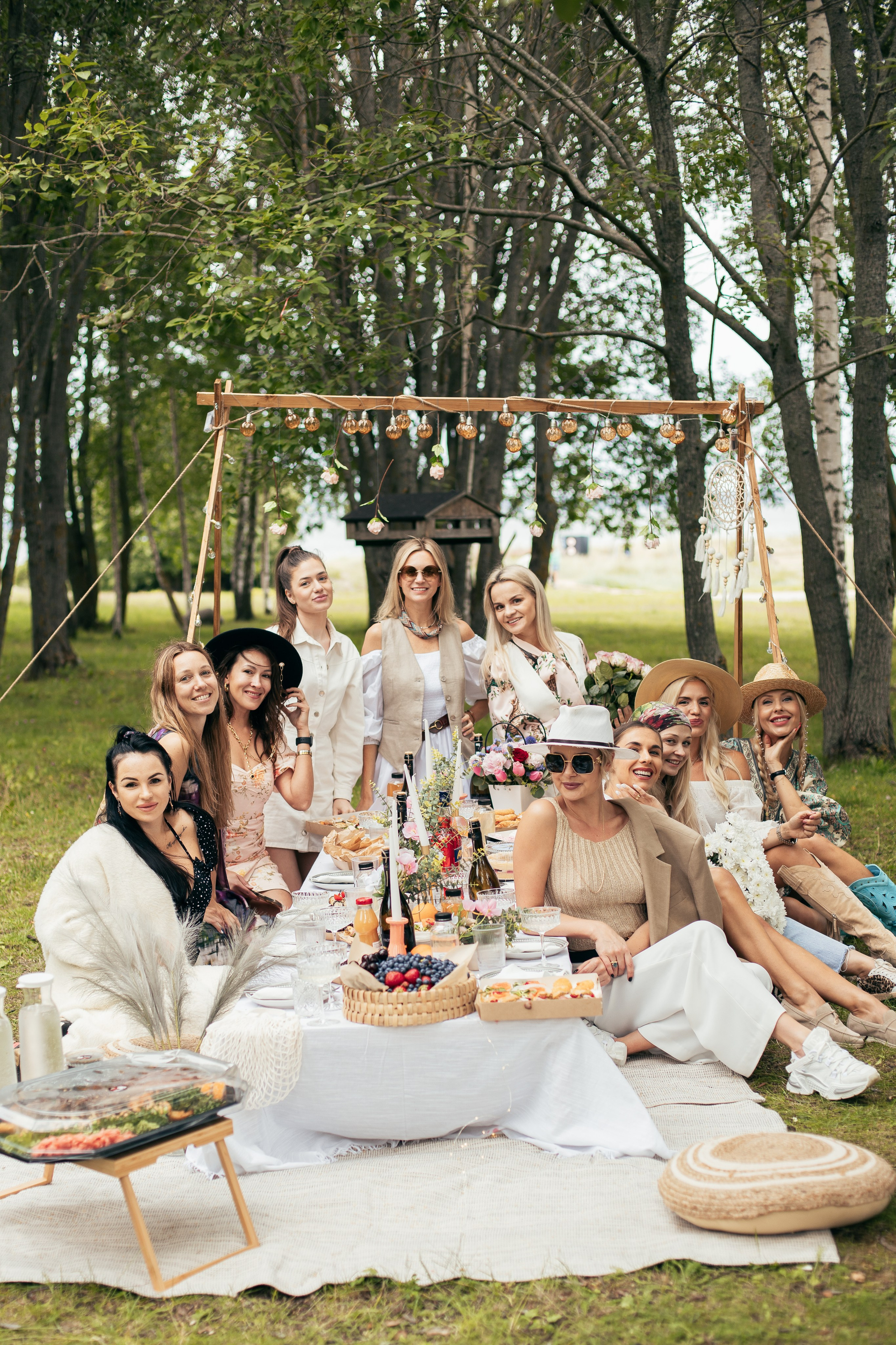 Пикник с девчонками. Главная