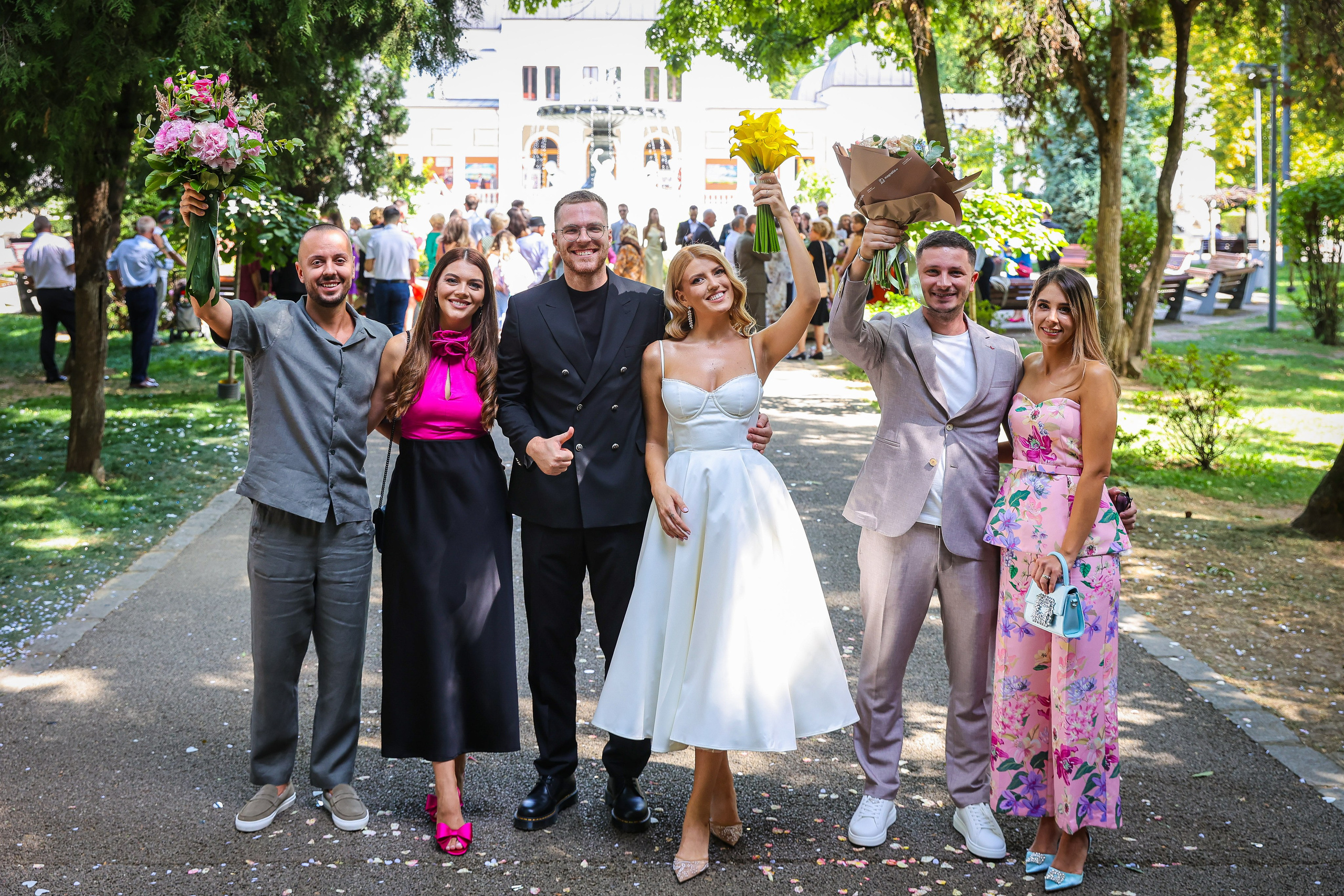 Bianca & Daniel — o nuntă de vară în Cluj, între natură și eleganță. Rares Bucur is a professional wedding photographer based in Cluj-Napoca, Romania, specializing in wedding photography