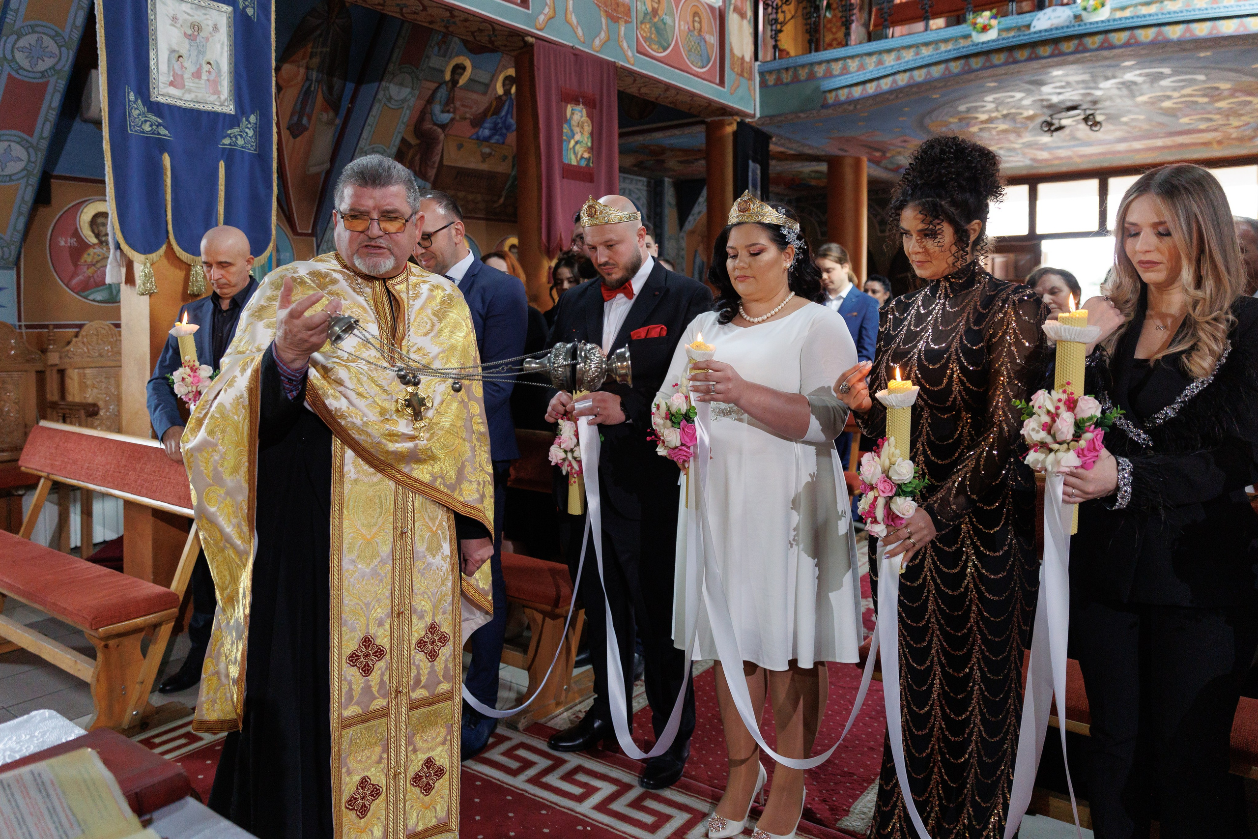 Andreea & Radu — simplu, autentic, al lor. Rares Bucur is a professional wedding photographer based in Cluj-Napoca, Romania, specializing in wedding photography