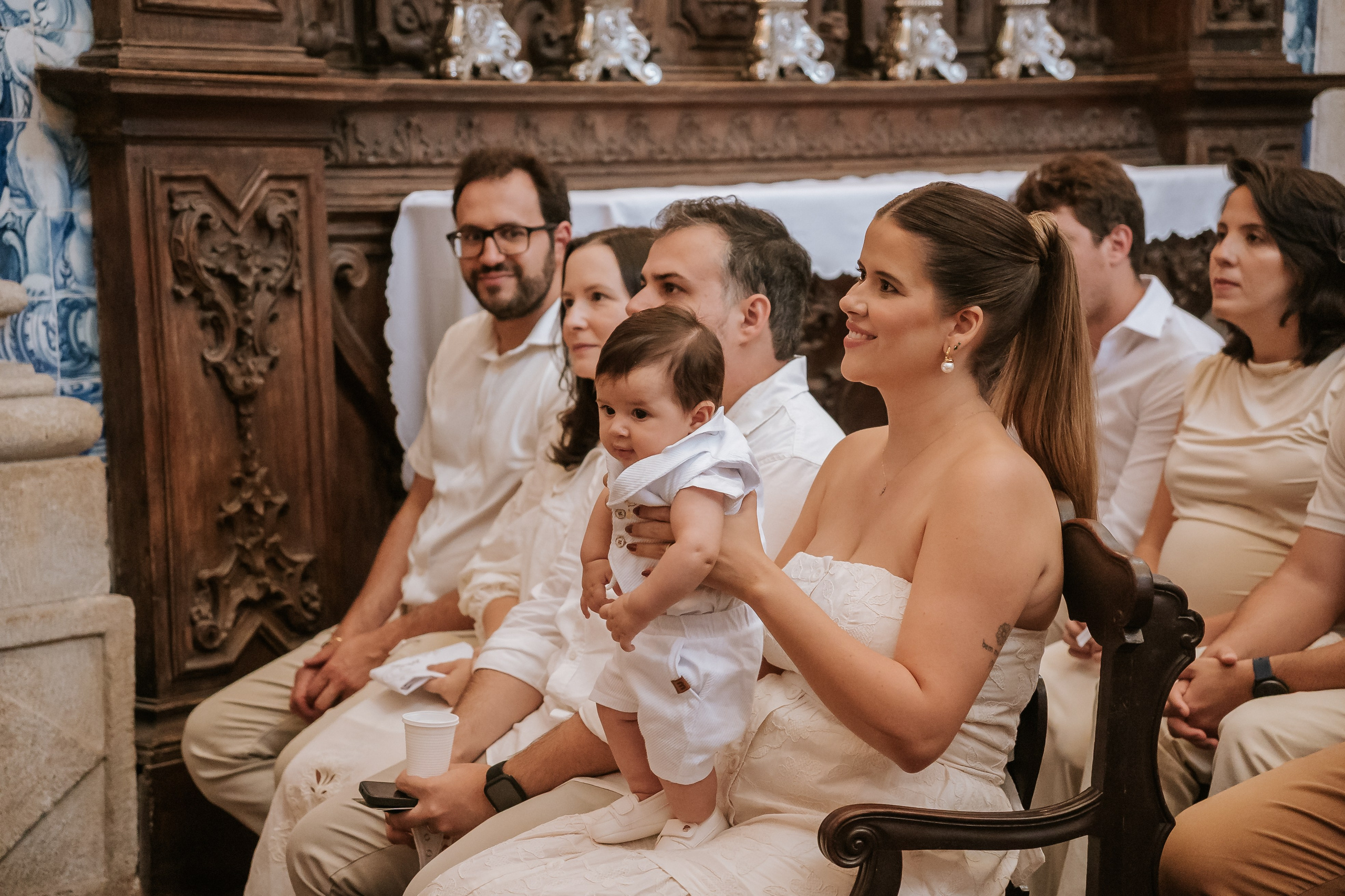 Batizado. Filmes e fotos de parto e família com estética cinematográfica