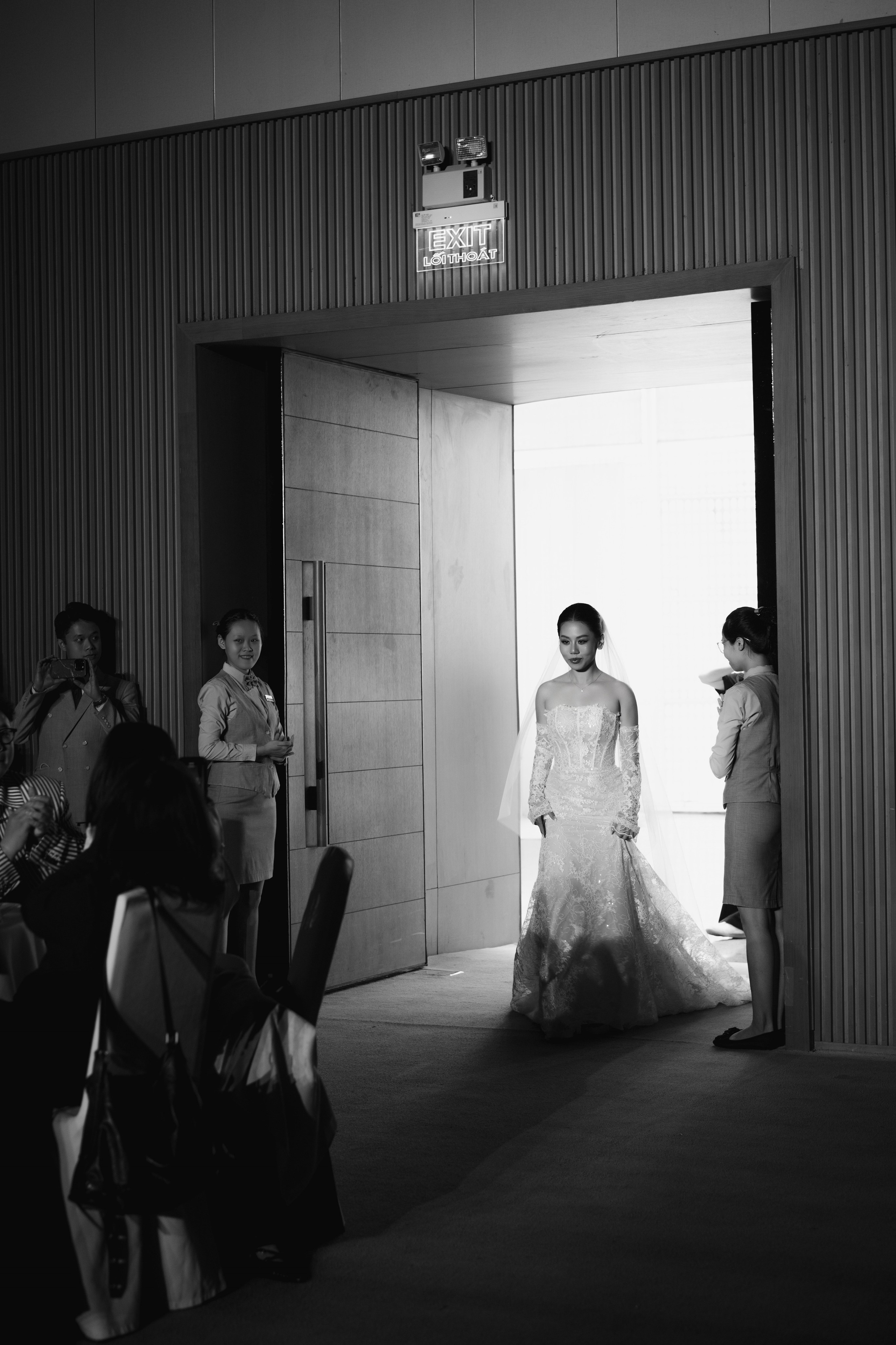 Man + Thu | Photojournalism. BenColor Studio