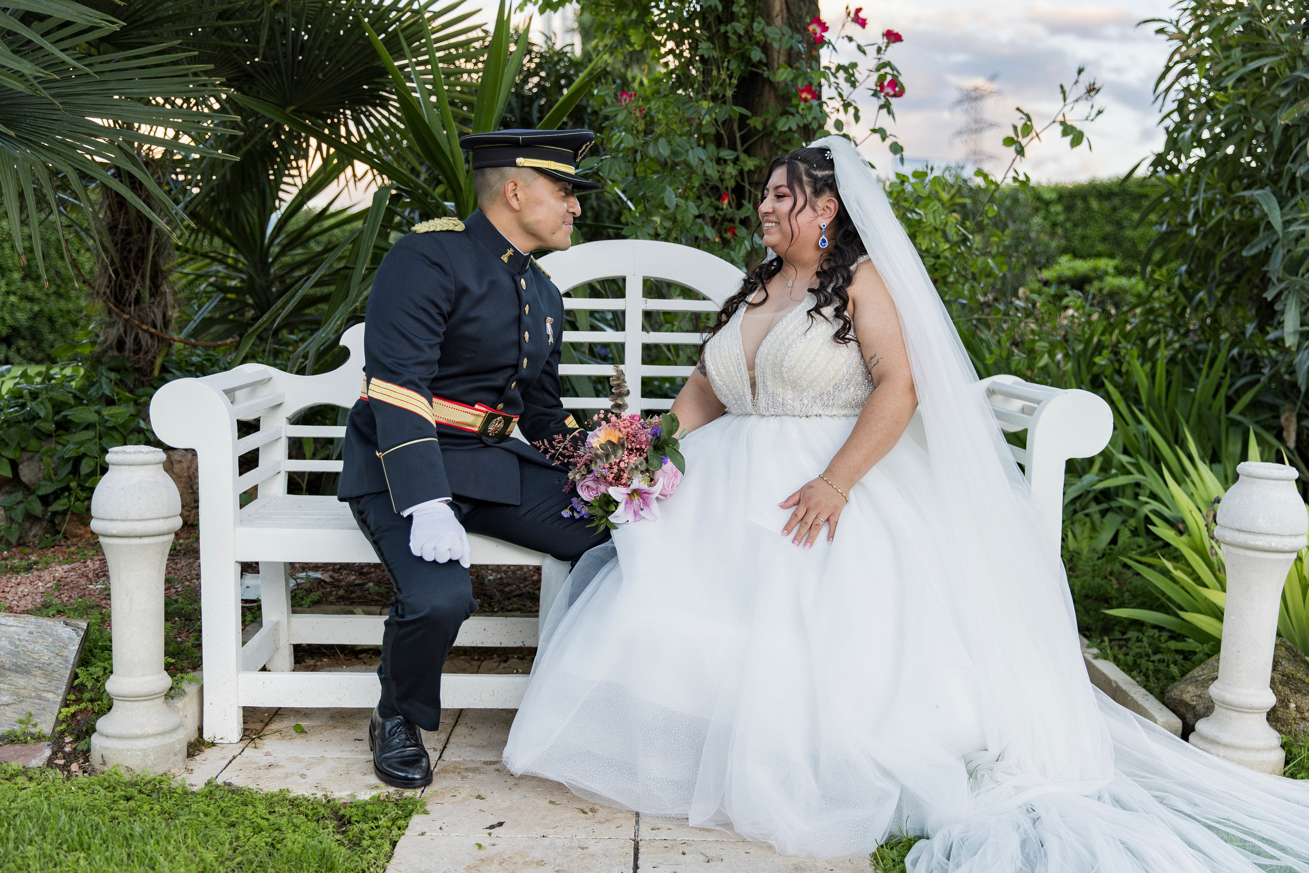 Alisan & Christofer – 2 de mayo de 2025. Rainbox Estudio de Fotografía