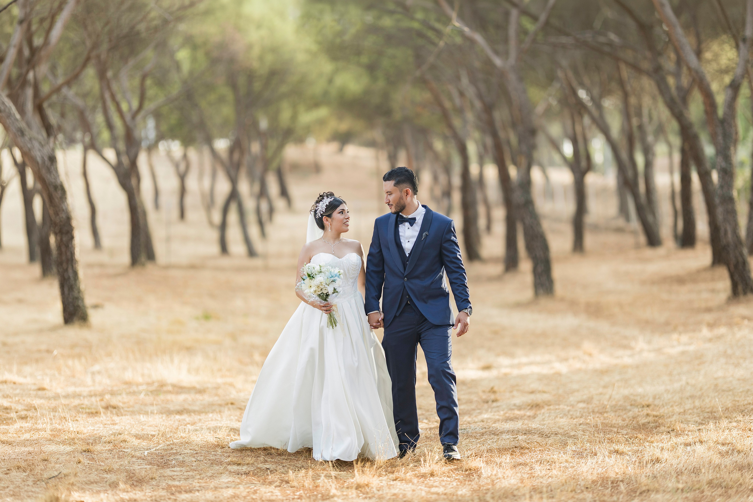 BRYAN & JESENIA. Estudio fotográfico Torrejón de Ardoz para todo tipo de eventos