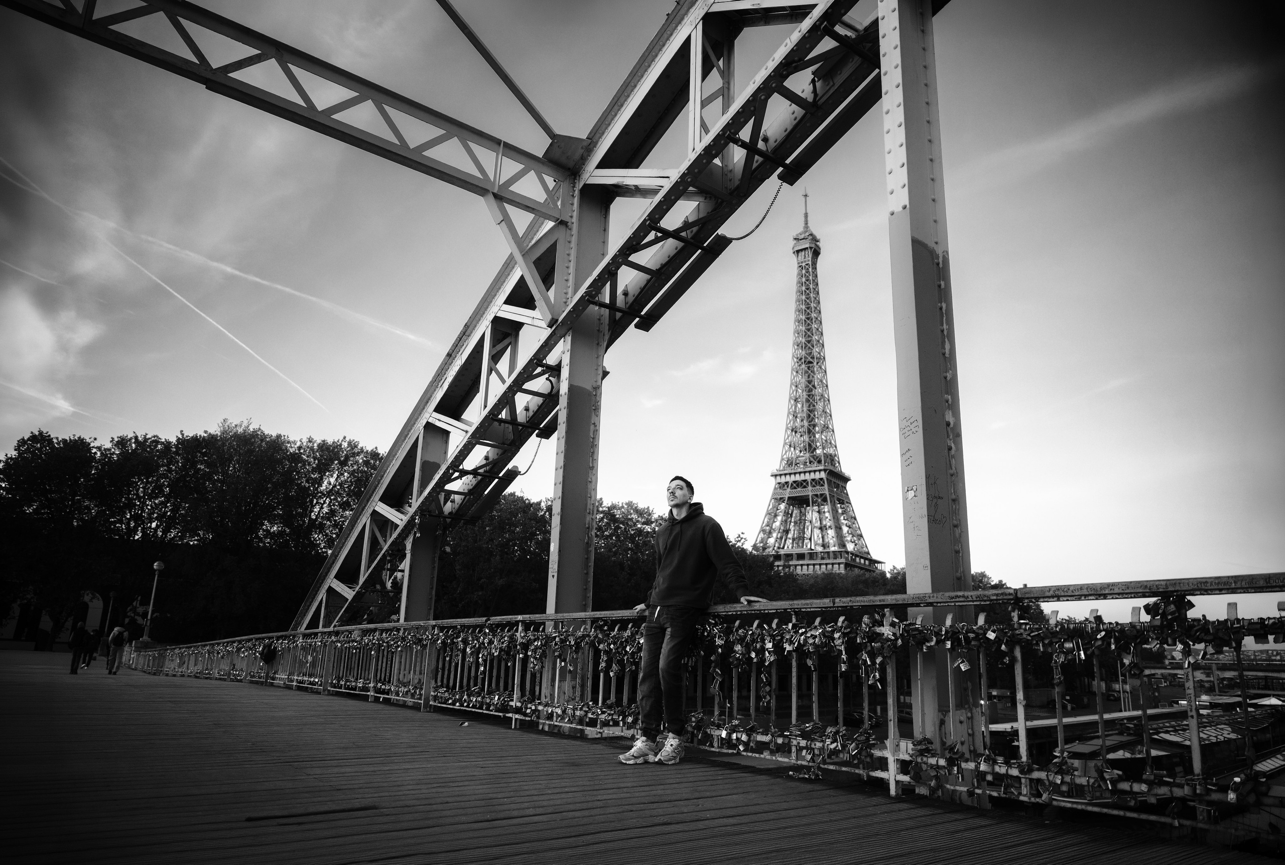 Sergey in Paris. Фотограф в Париже Полина Осипова