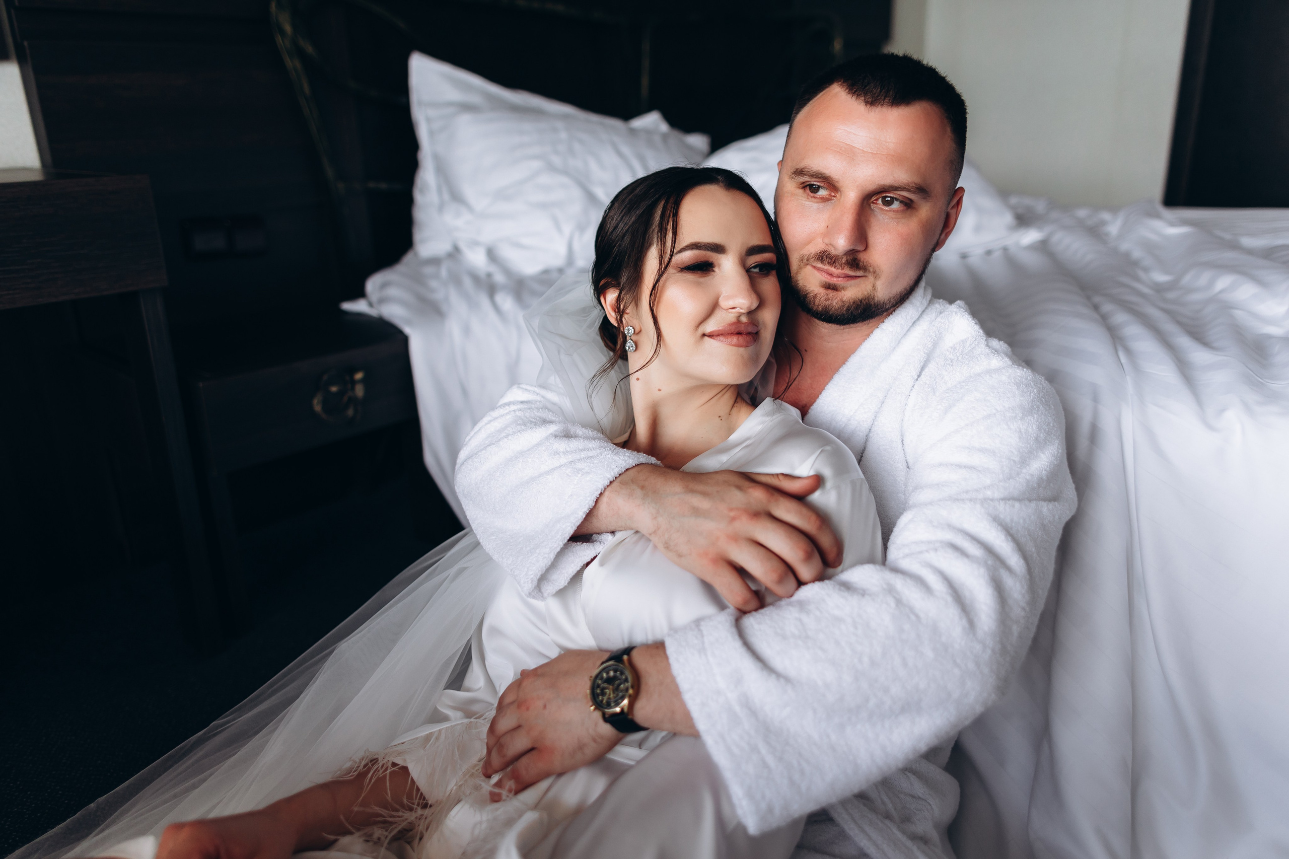 White Wedding. Wedding and Family Photograph