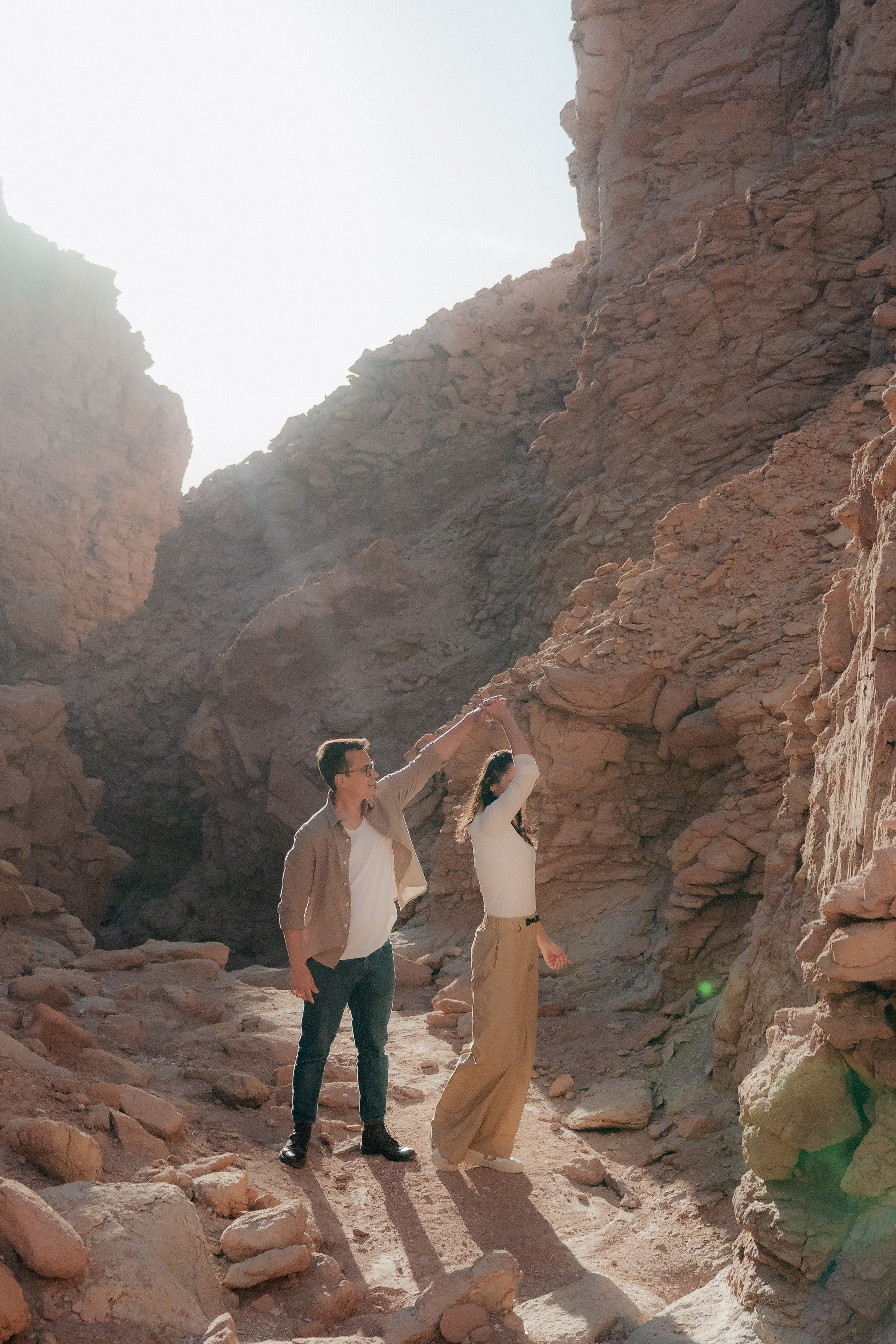 Sessão casual no Vale dos Cogumelos. Fotógrafo em San Pedro de Atacama