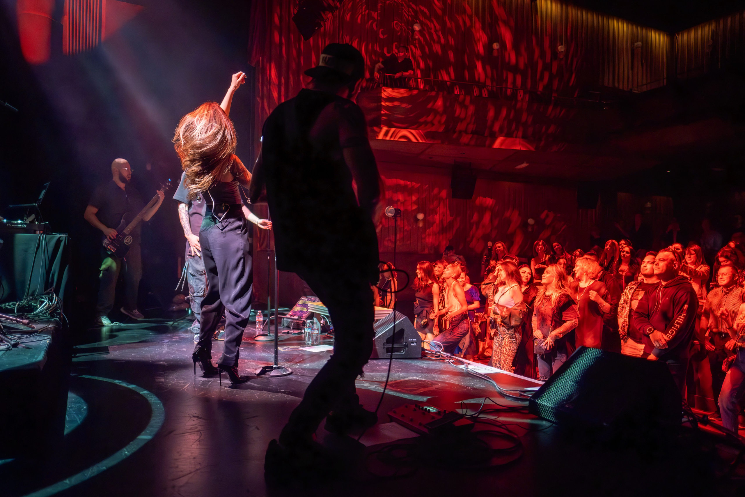 NIKITA PRESNYAKOV. Reportage concert portrait photography in the San Francisco Bay Area