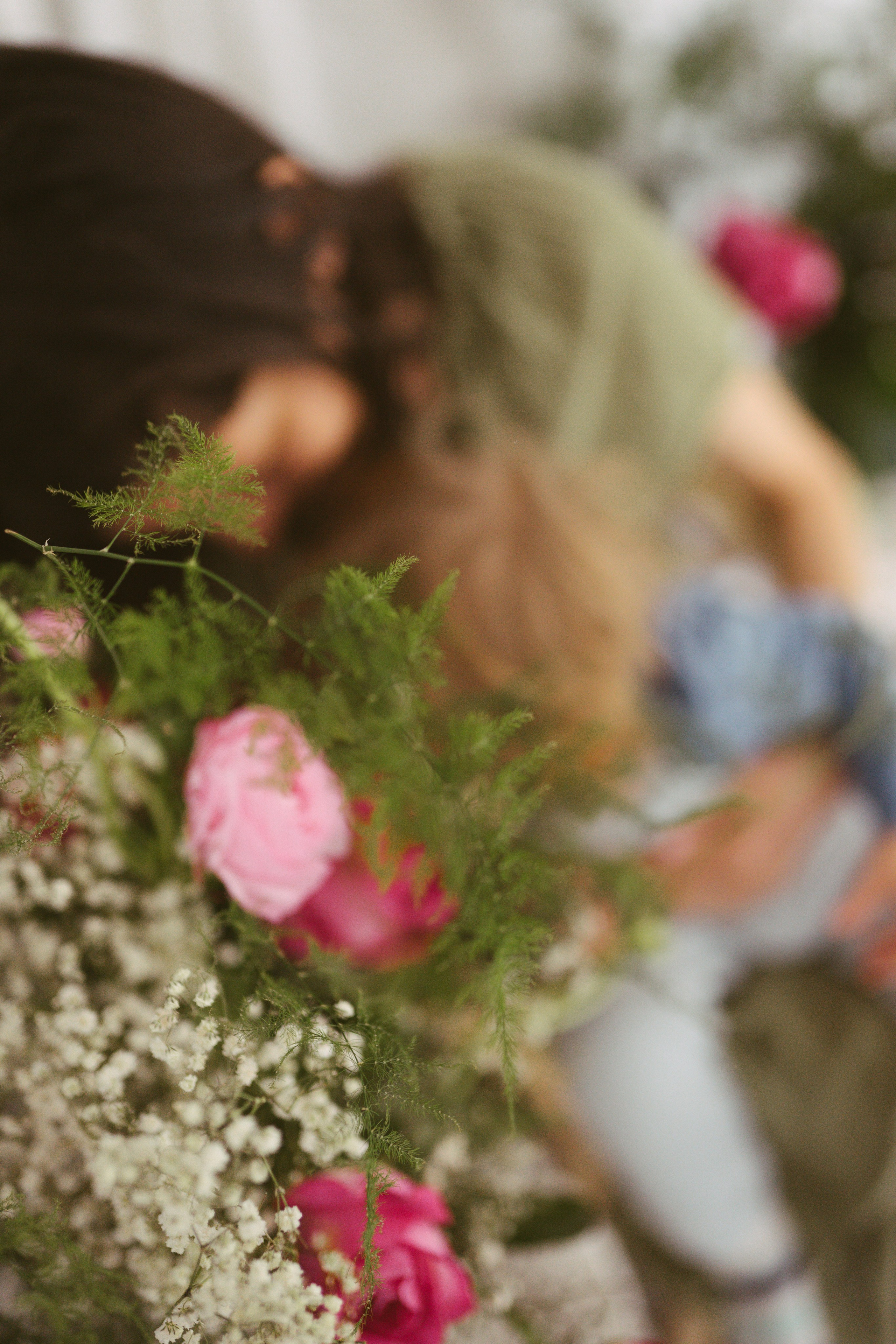 Ședințe Foto Primăvara Colorată Brașov | Mădălina Beda. Madalina Beda- Artist vizual, fotograf, doula la nastere, consultant babywearing Brasov si in toata tara