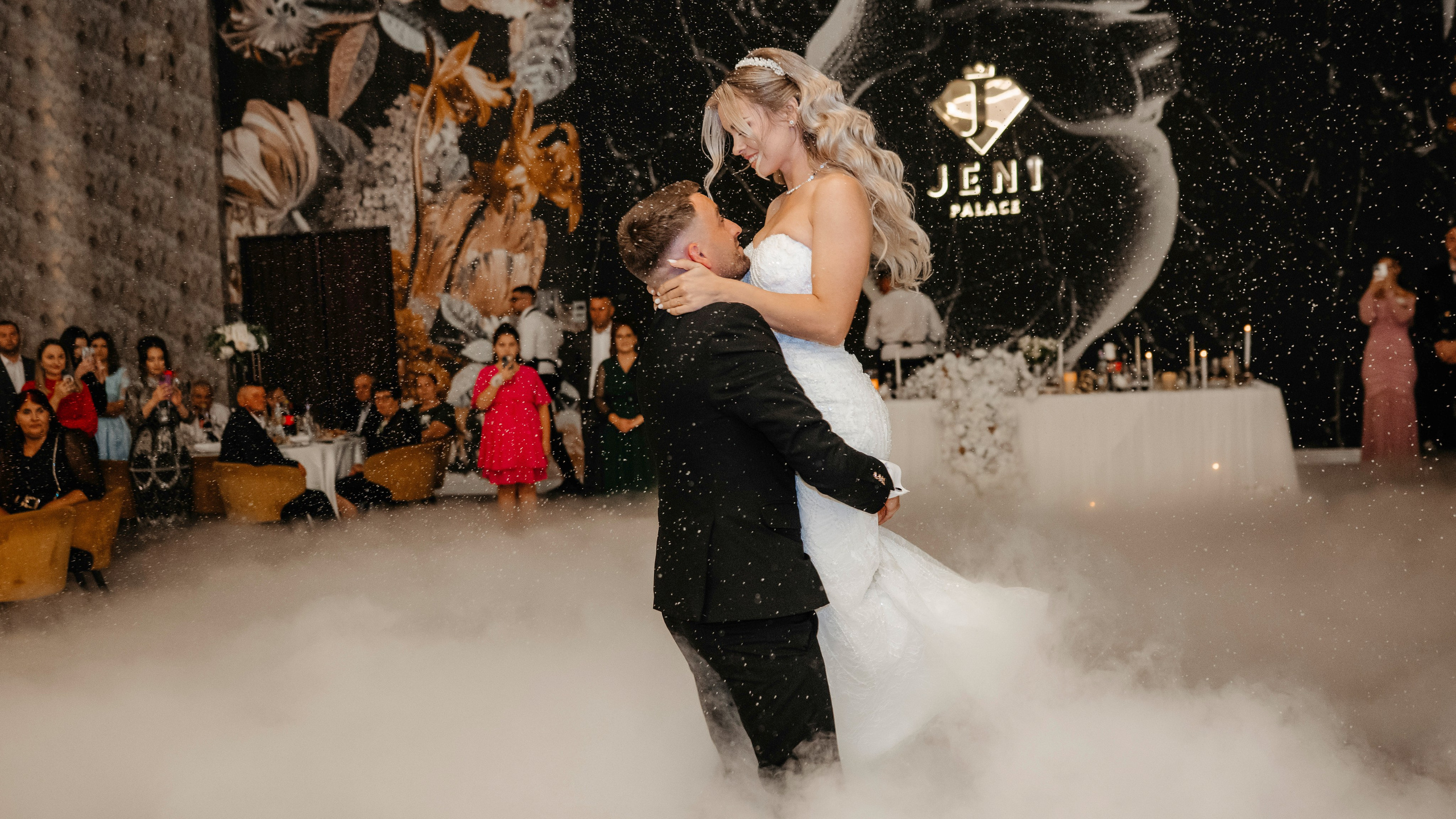 🤎 D a n i e l & S i m o n a - Wedding Day Preview. Wedding & Family Photographer