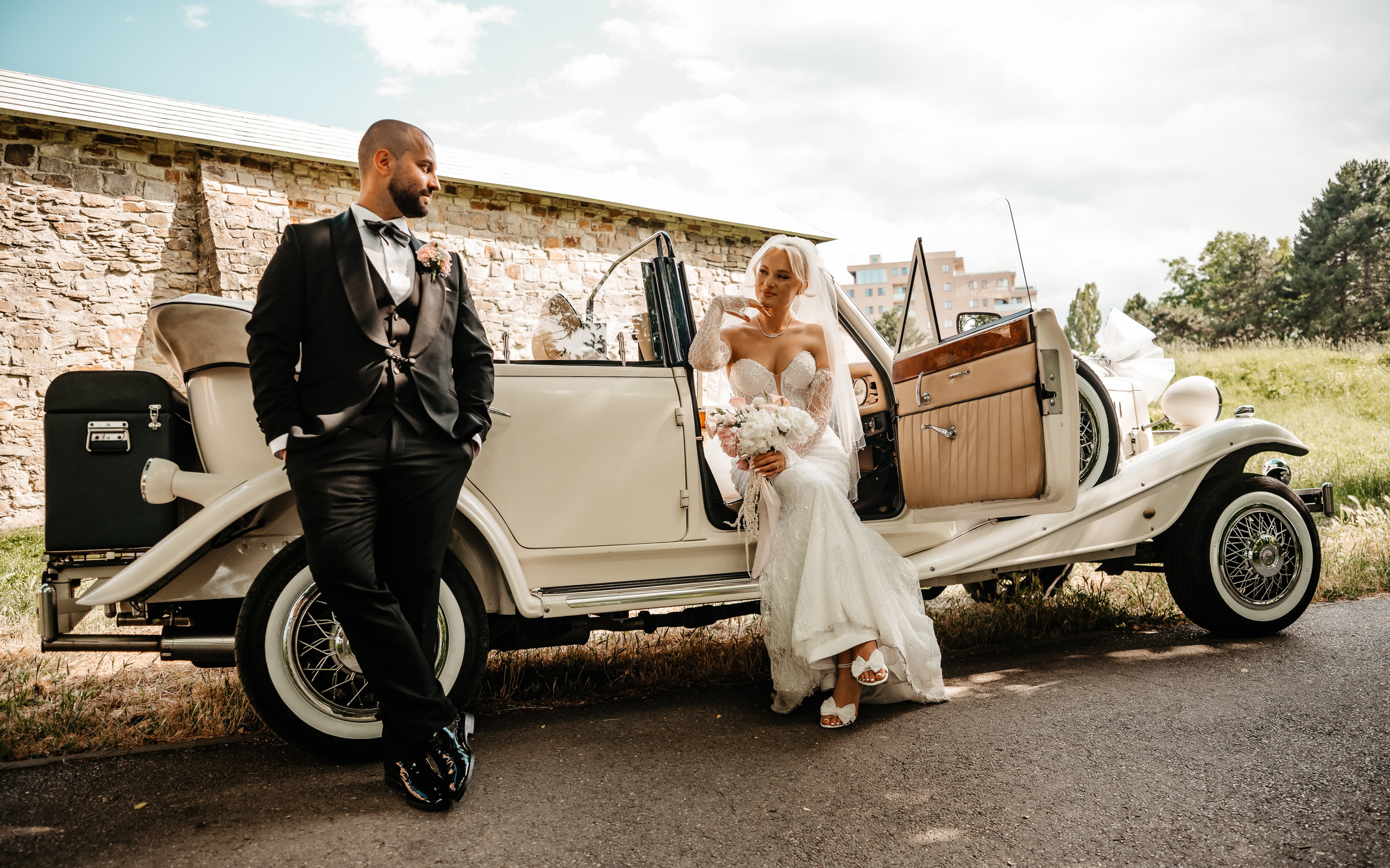 🤎 G a b r i e l a & D a n i e l - Wedding Day Preview. Wedding & Family Photographer