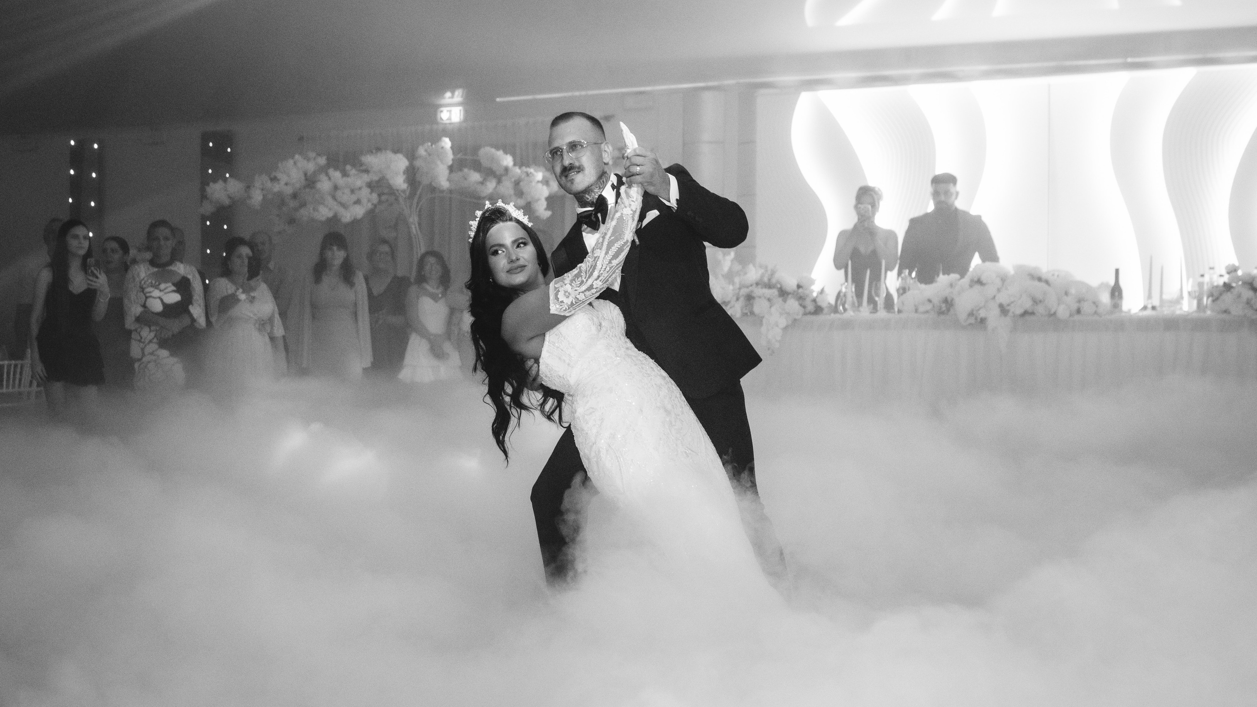 🤎 M a r i n a & A l i n - Wedding Day Preview. Wedding & Family Photographer