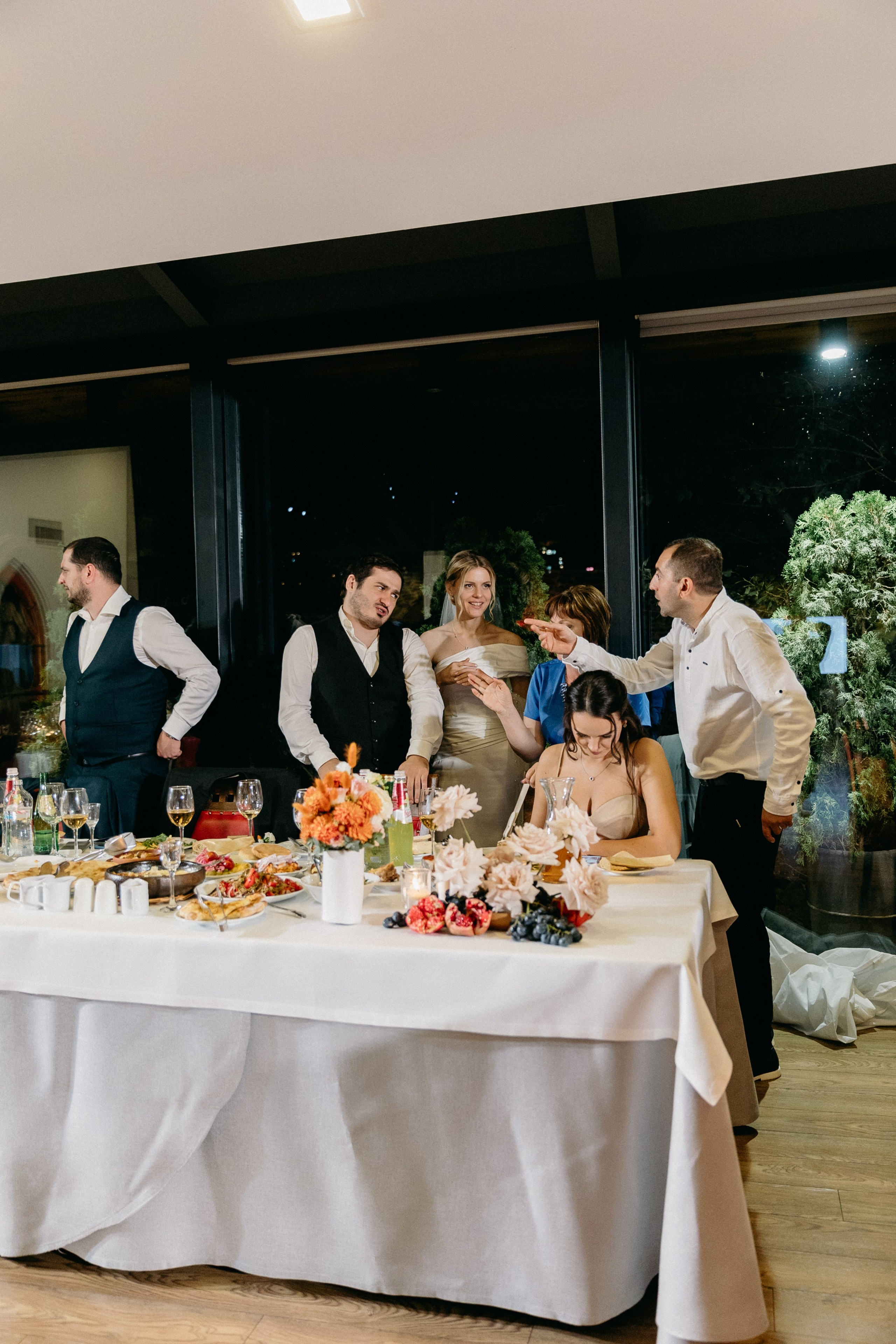 Alexandra & Koba. Photographer Anna Nazarenko