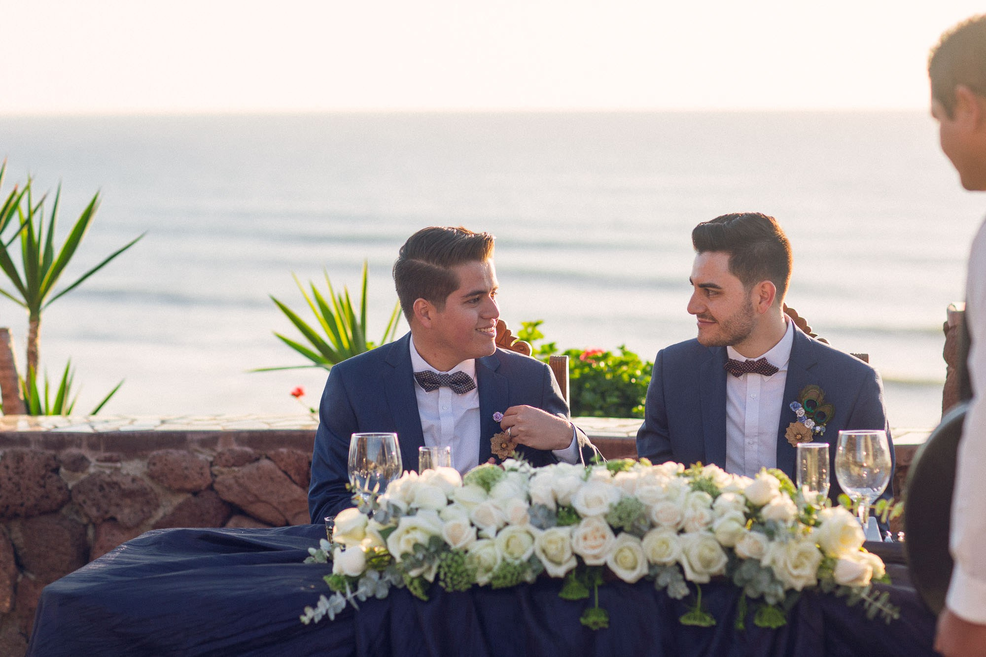 Two Grooms Valle de Guadalupe. Estudio de fotografia en Tijuana