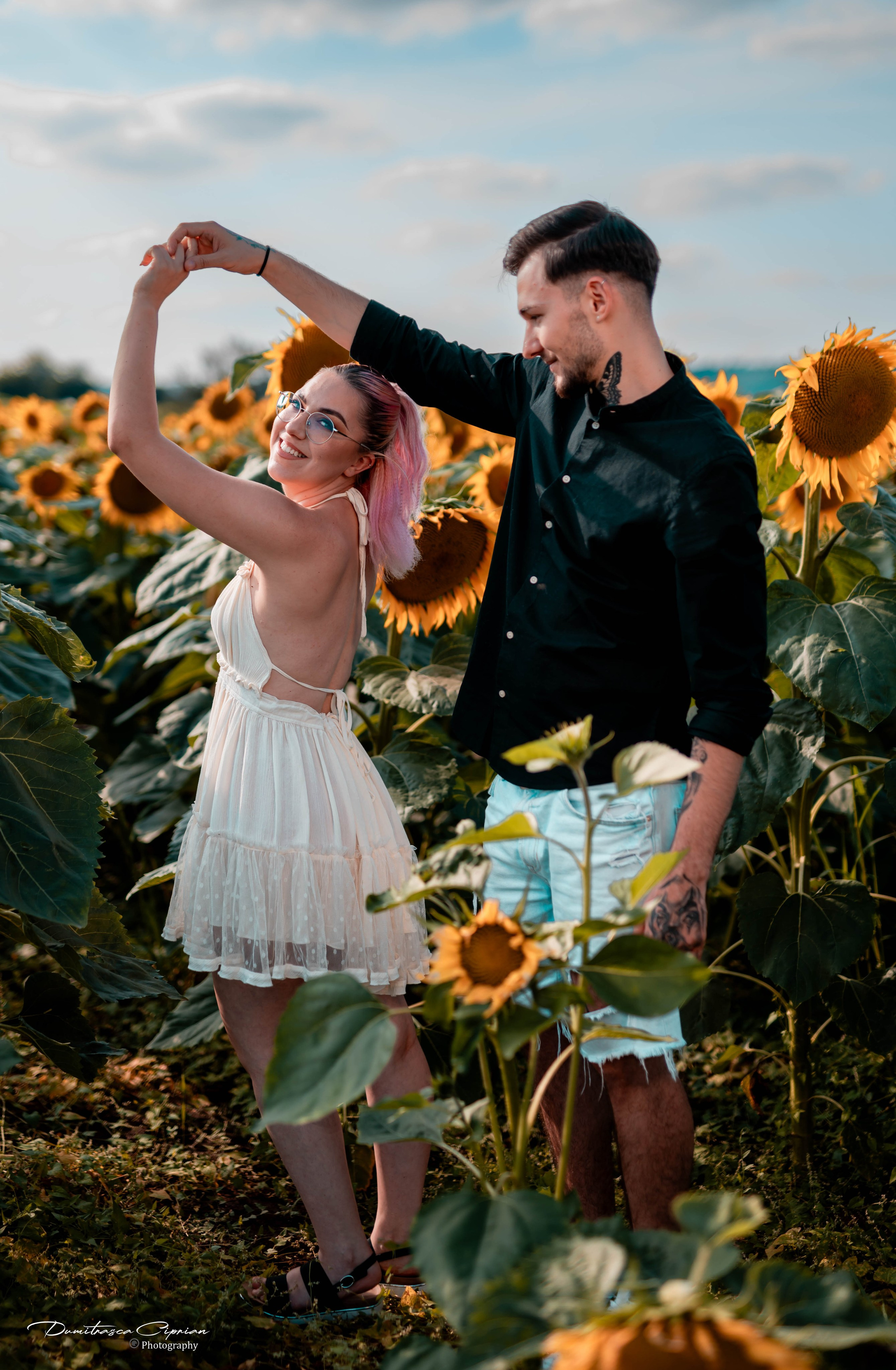 Two souls in love among sunflowers. Dumitrasca Ciprian Photography