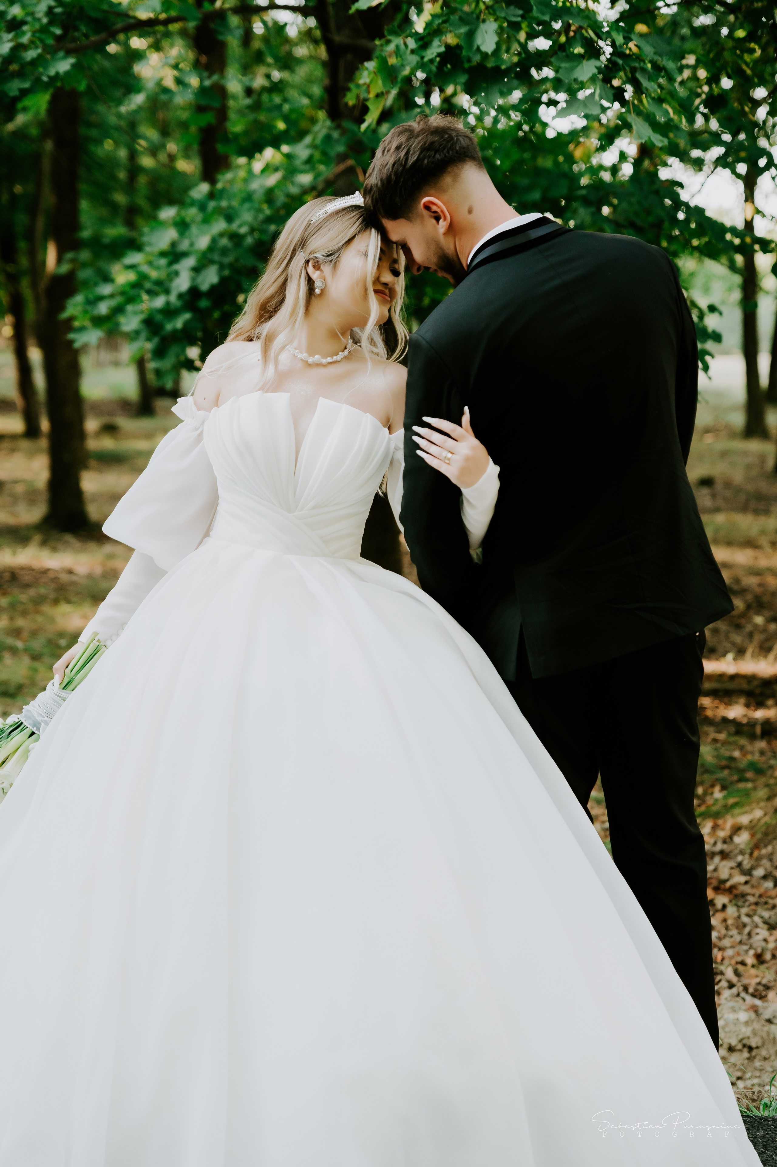 Bianca & Iulian. Sebastian Purusniuc Fotograf - Iasi
