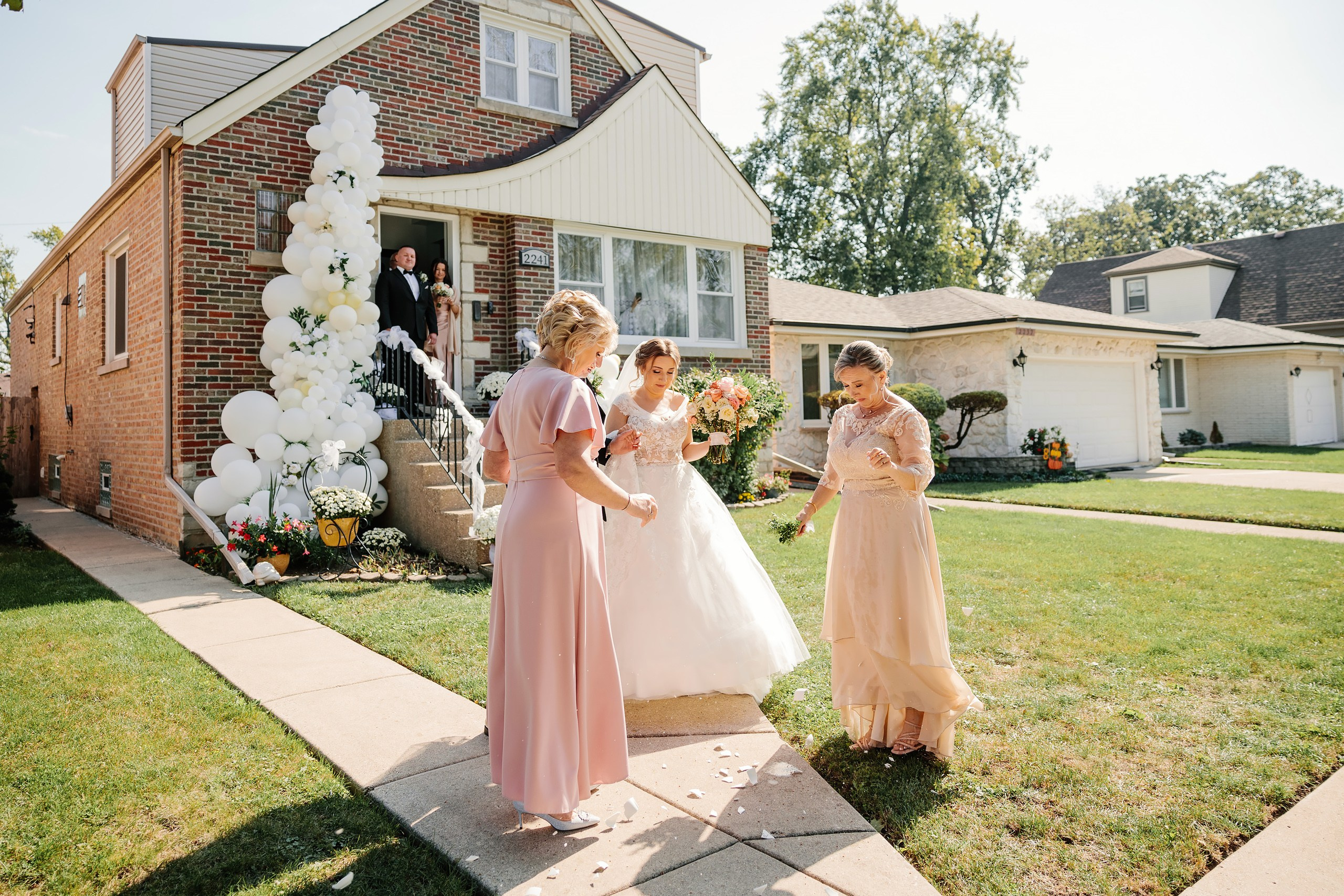 05.10.2024 Wedding. Wedding family event photographer in Chicago Nick Yushevich