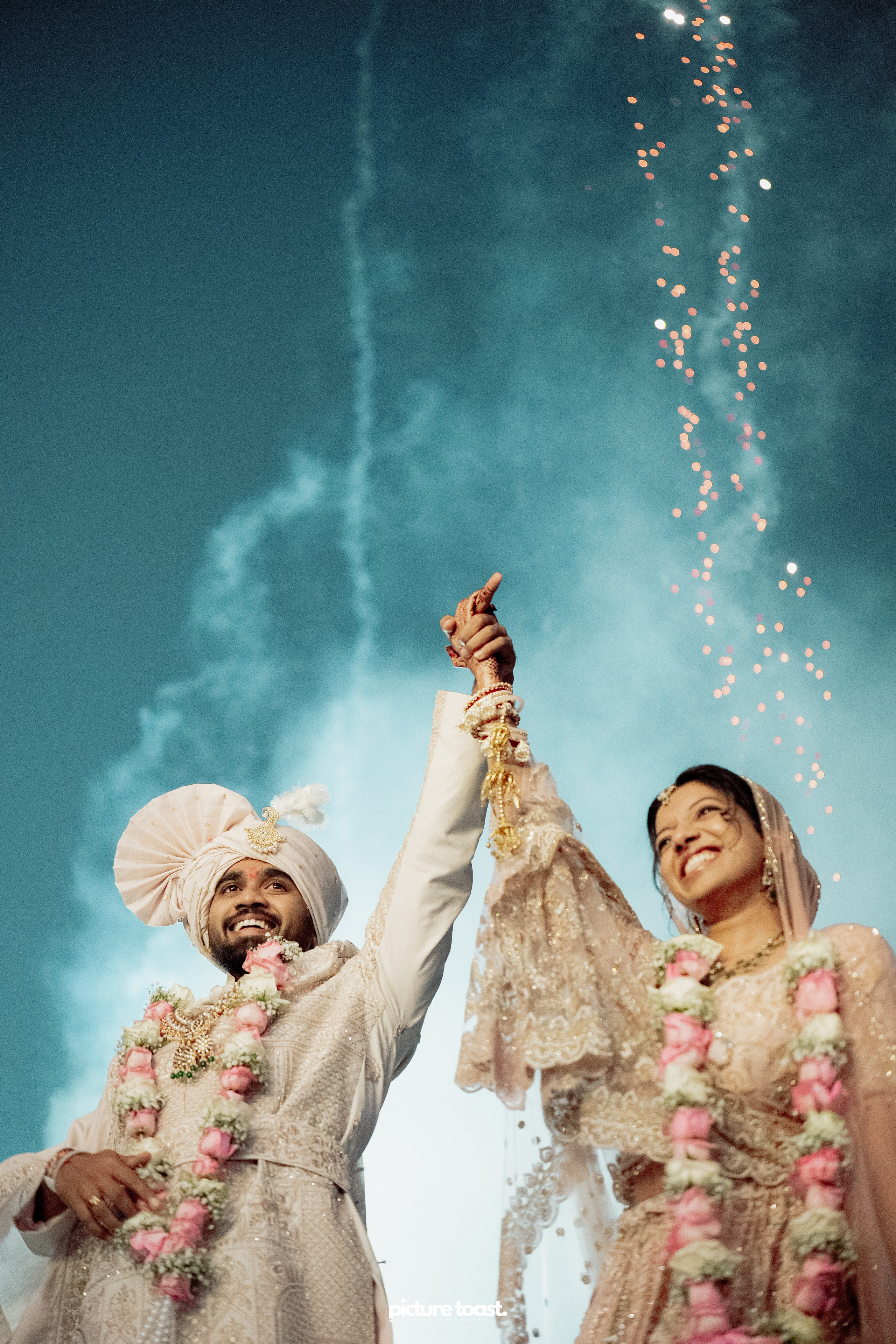 Gujarathi Wedding! Ft. Sahil & Thanima. Fine art Wedding Photographers in India & Canada
