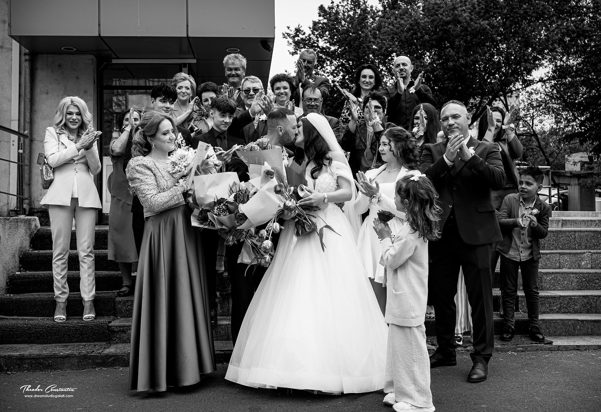 Shooting Foto Nunta. Dream Studio Galați – ședințe foto profesionale pentru familie, portrete și evenimente