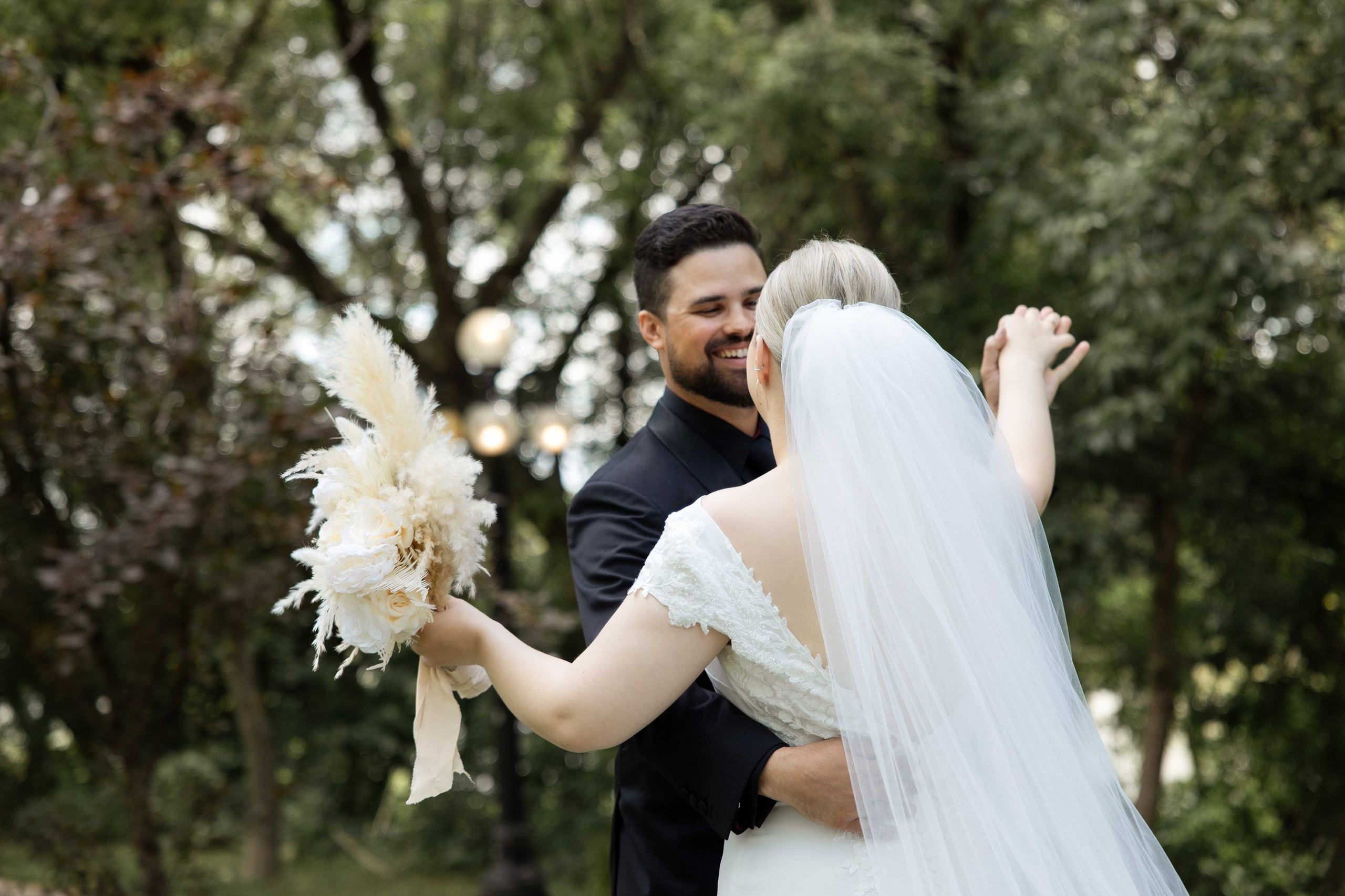 Khrystyna & Zachary (Winnipeg Art Gallery). Wedding Photographer in Winnipeg — Cinematic & Timeless by Vitiuk Photography