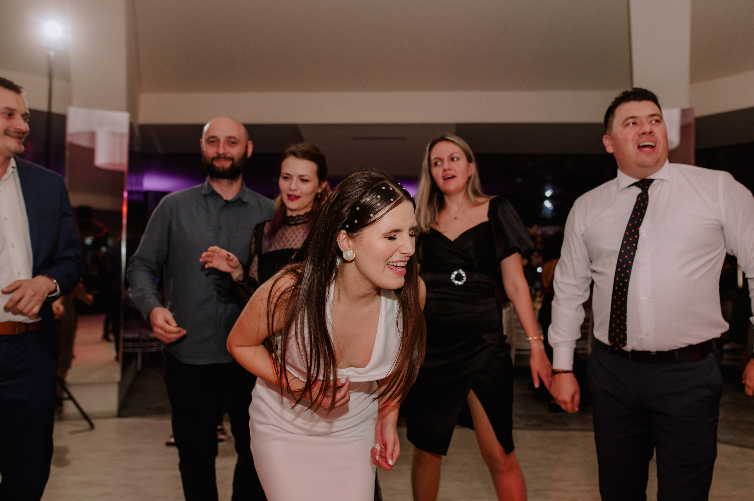 Nunta in Octombrie, in culorile toamnei , la Elysium , Iasi. Proud Vision Weddings | Wedding Photography & Film — Servicii profesionale Foto Video Nunta Iasi