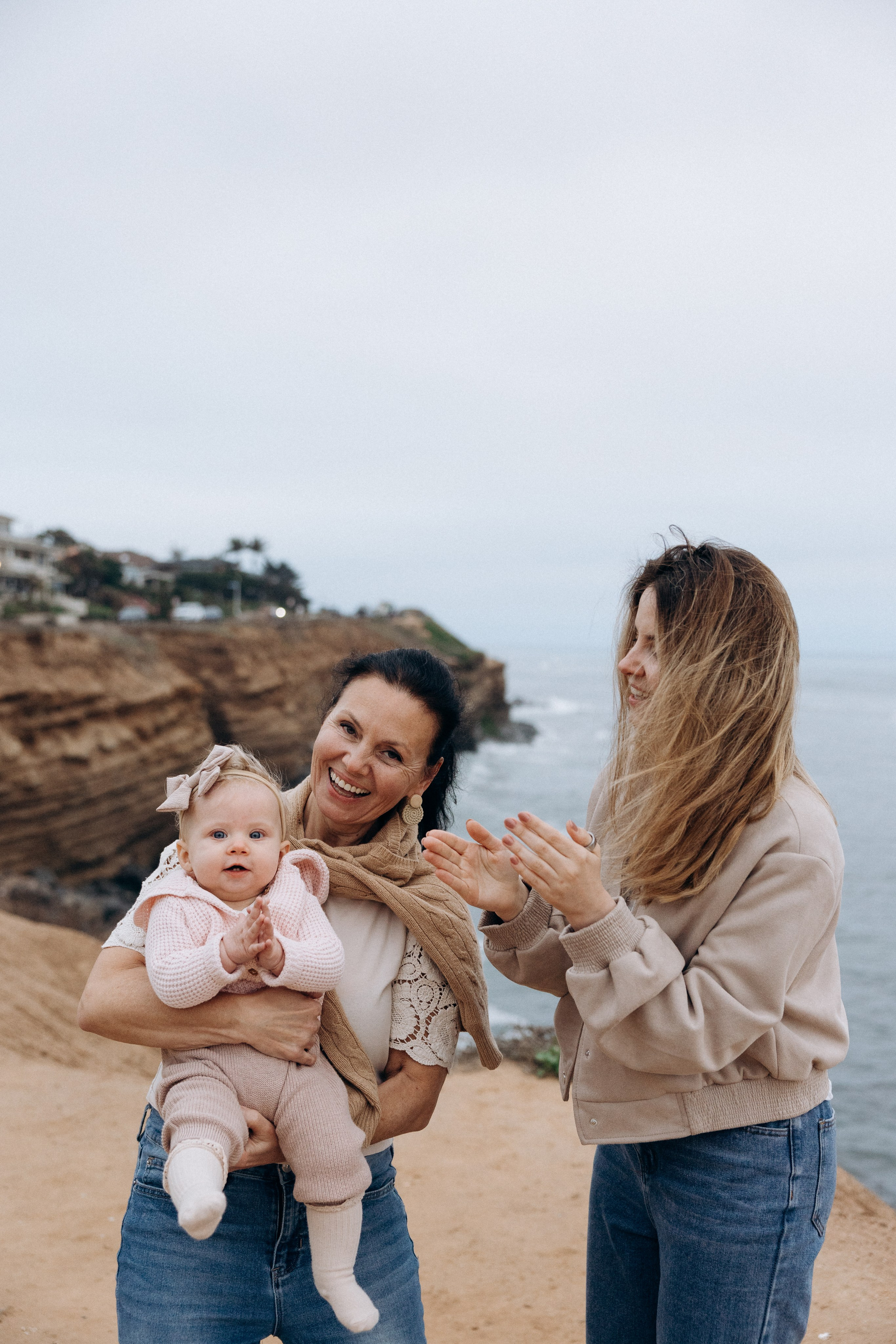 *. Wedding and family photographer San Diego