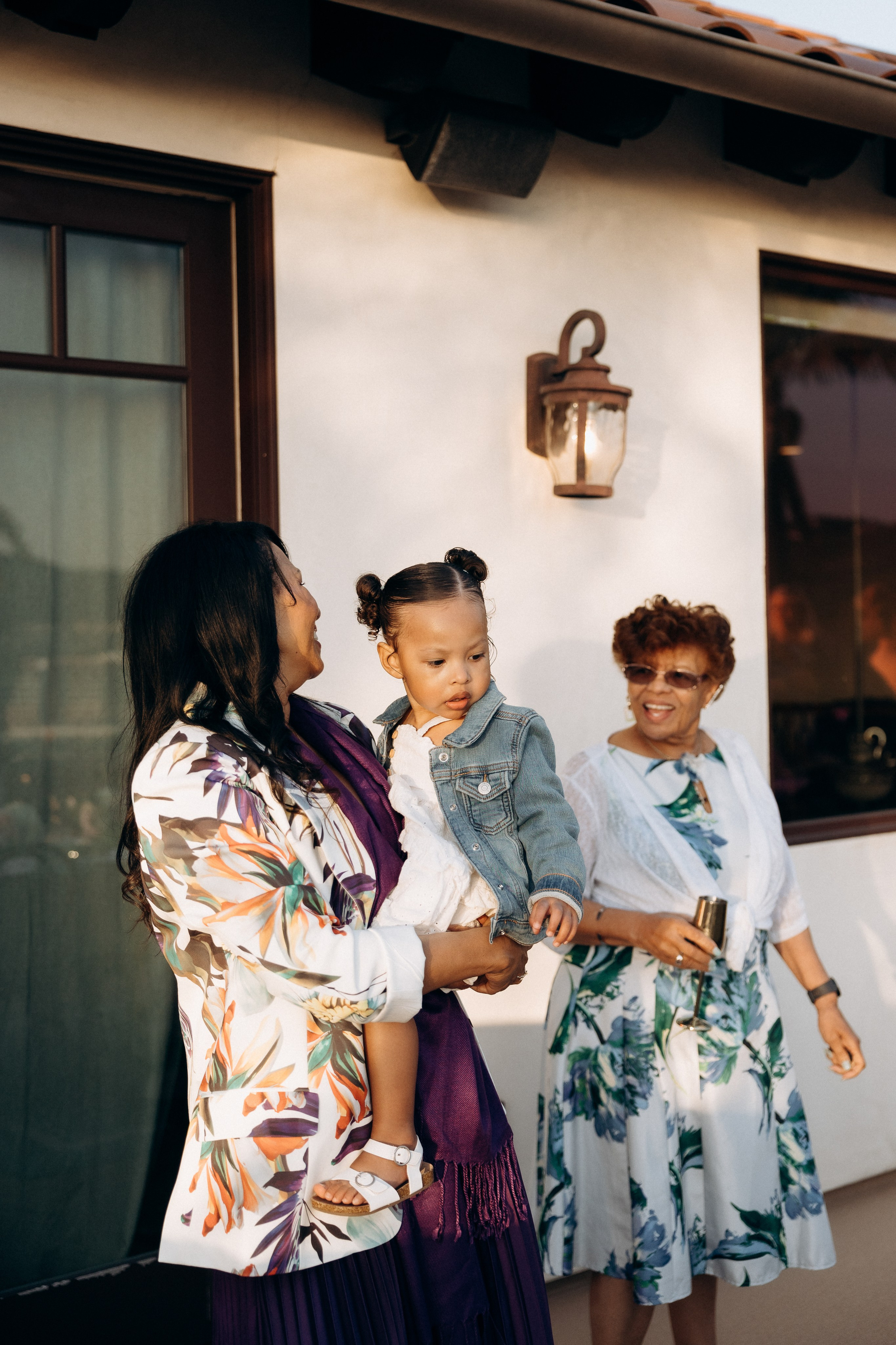 Welcome Diner. Wedding and family photographer San Diego