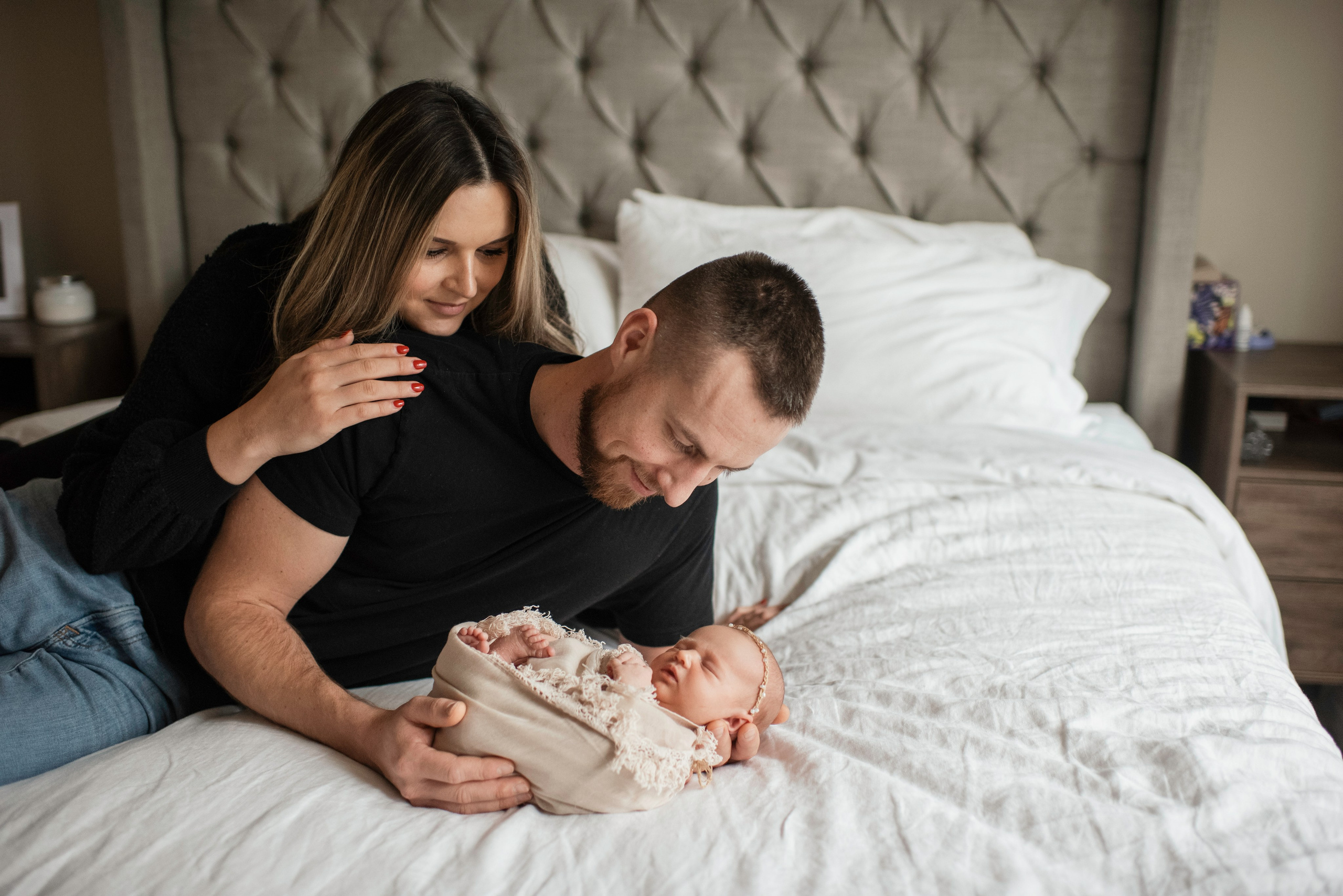 Little flower girl. Newborn, pregnancy, family photographer in New Jersey