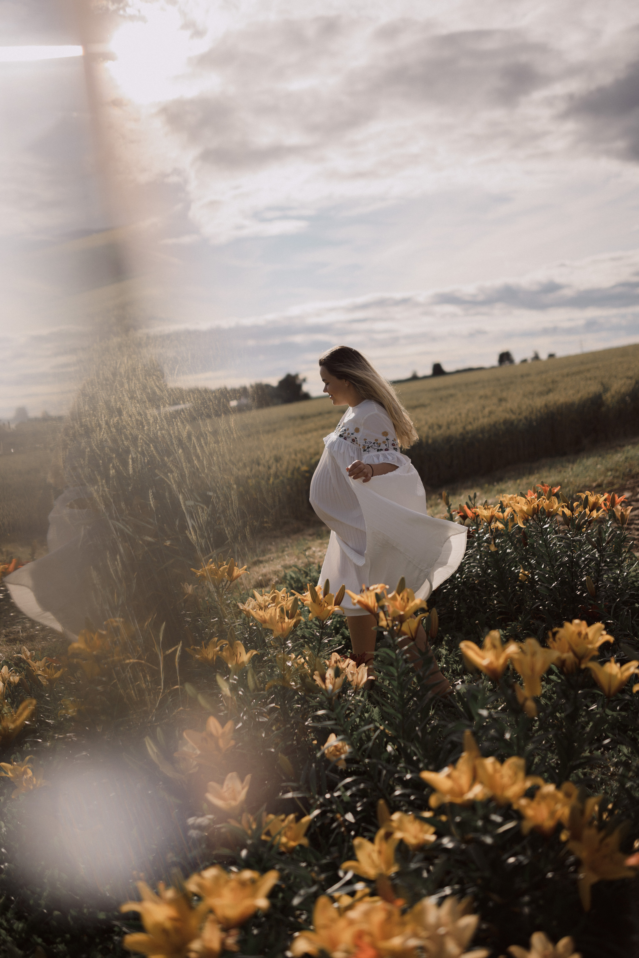 Babybauch. Fotograf aus Künzelsau. Kinder- und Familienfoto-Sessions