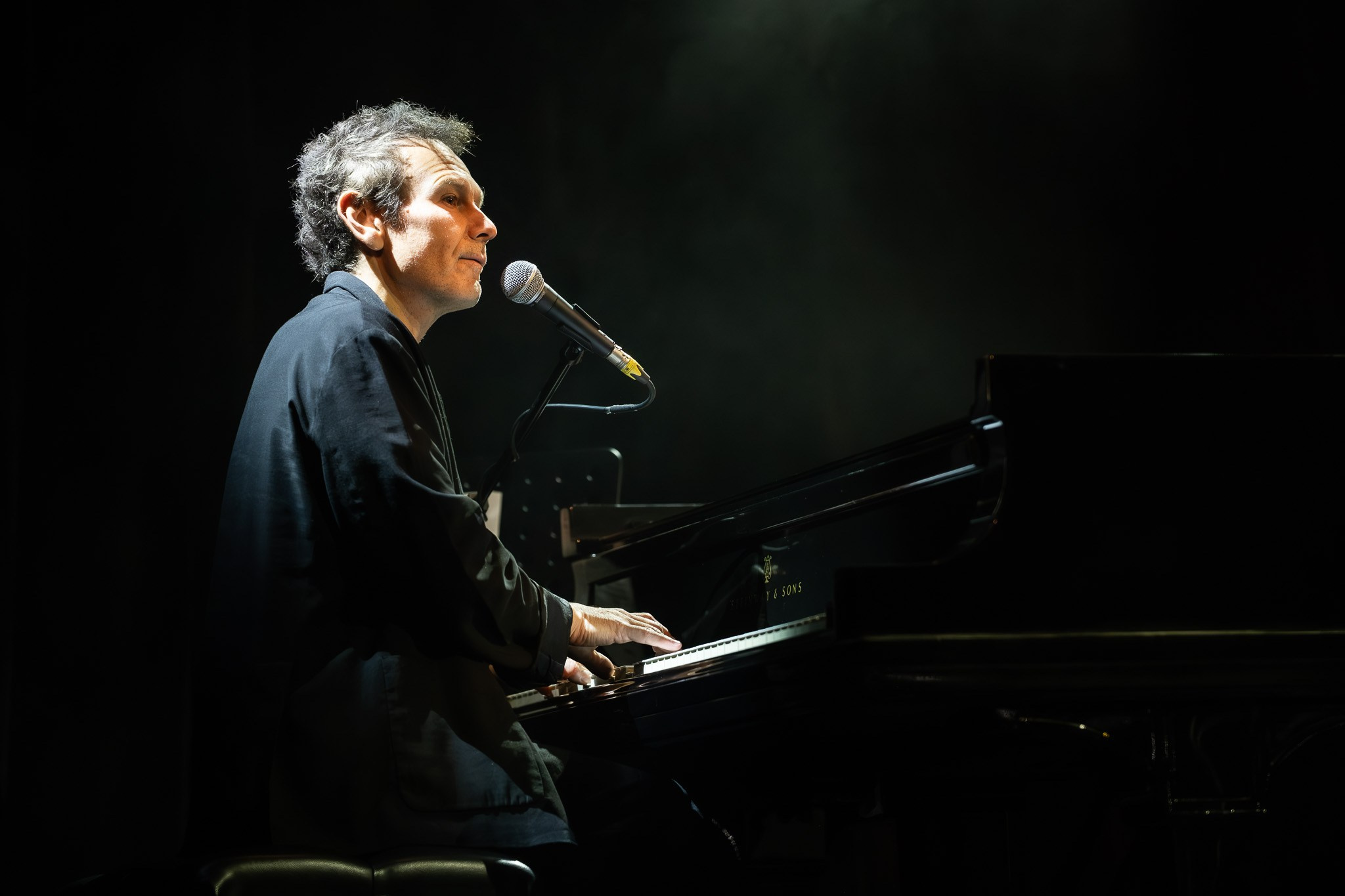 SLAVA VAKARCHUK / LOS ANGELES / 2025. Reportage concert portrait photography in the San Francisco Bay Area