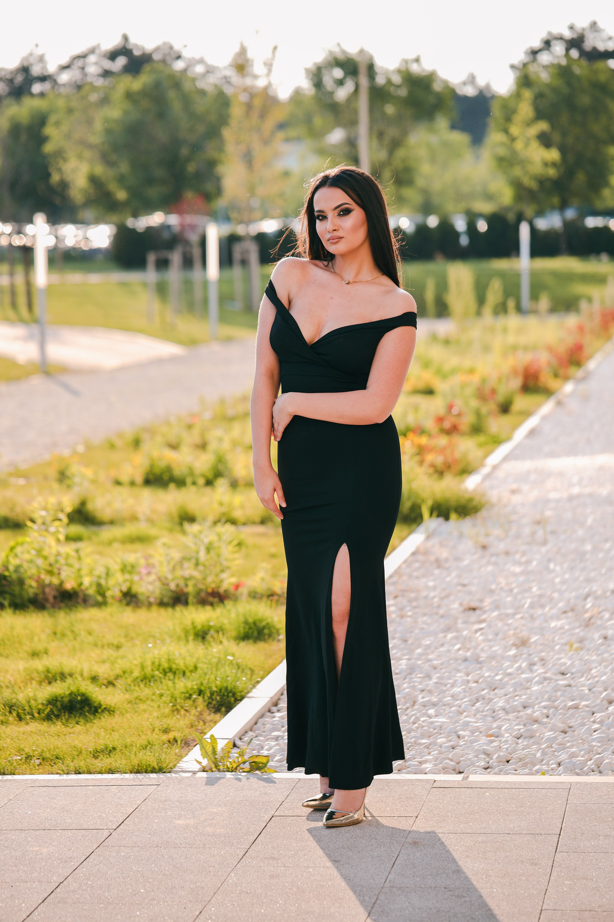 SARA 18TH BIRTHDAY. HOME