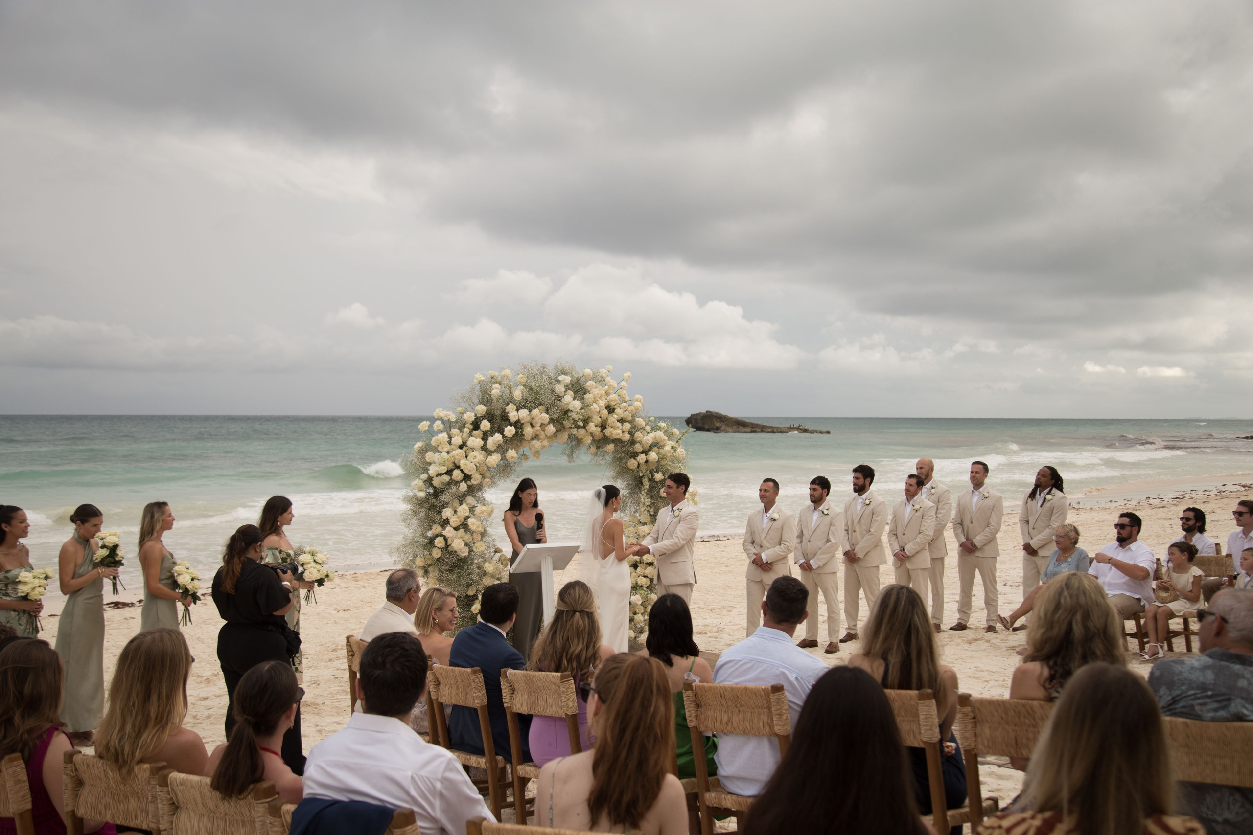 Wedding Photo Cancun. Alfredo Vazquez Wedding Films & Photography | Mexico & Destination Weddings