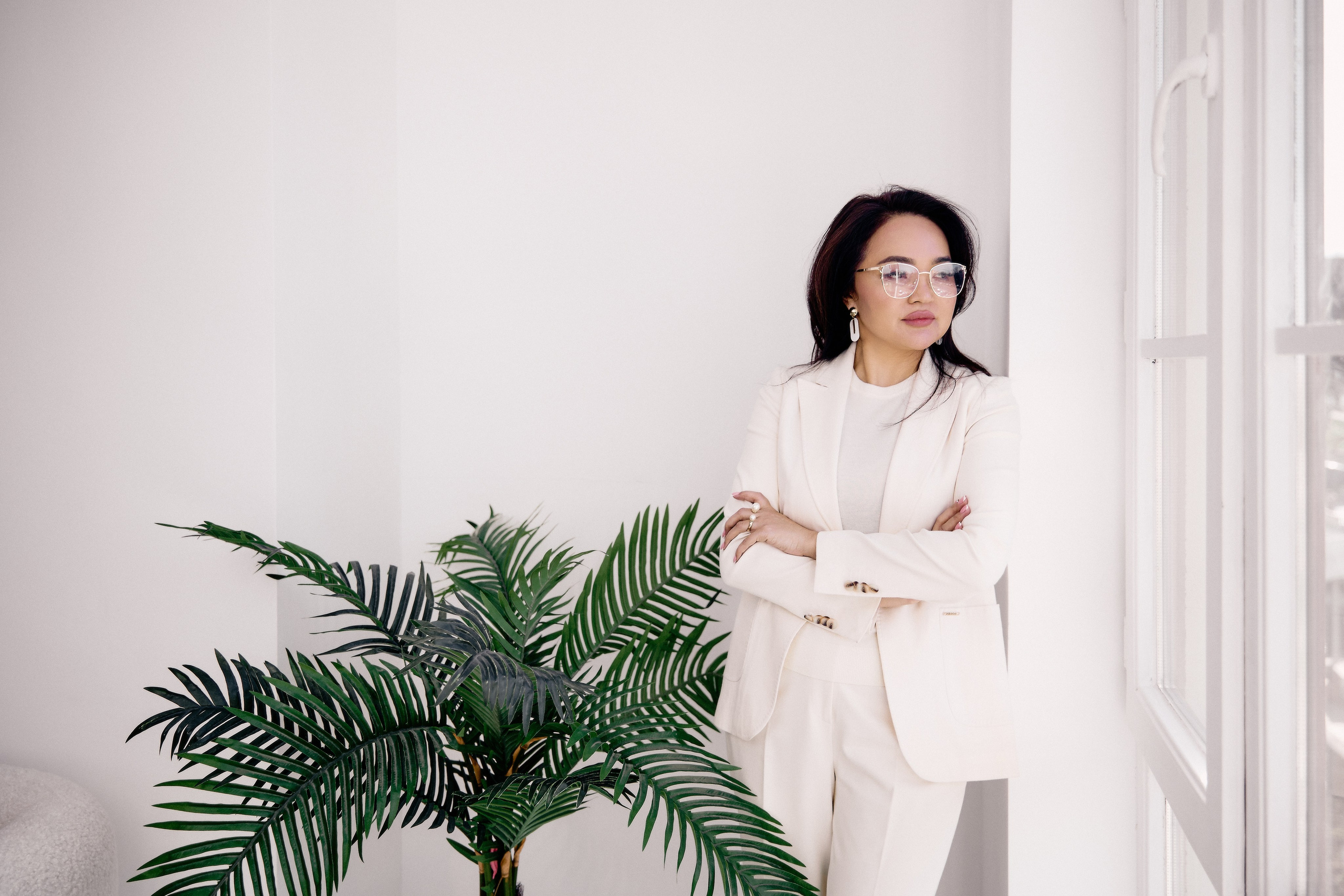 Рахат. Директор завода. Валерия Вартанова. Фотограф