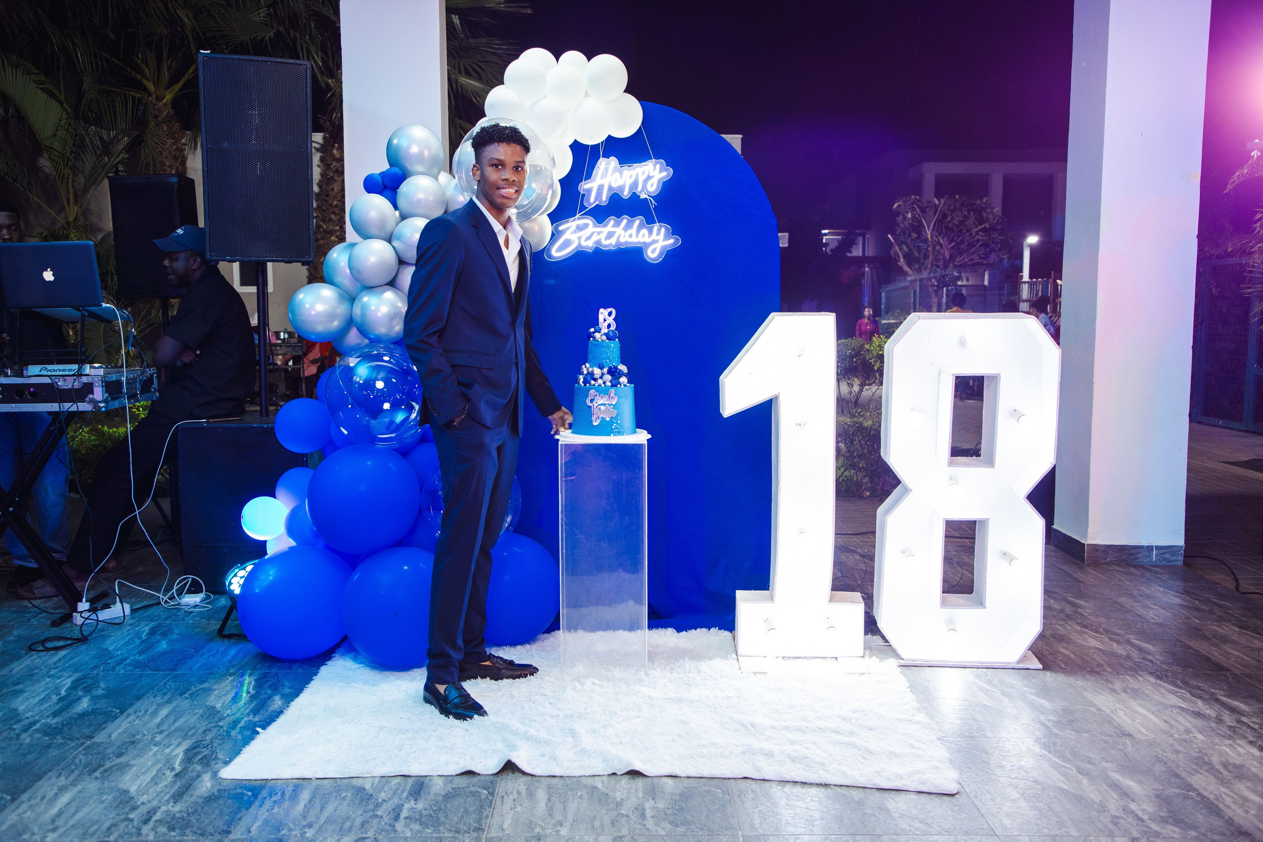 Erick Izata — 18 Anos