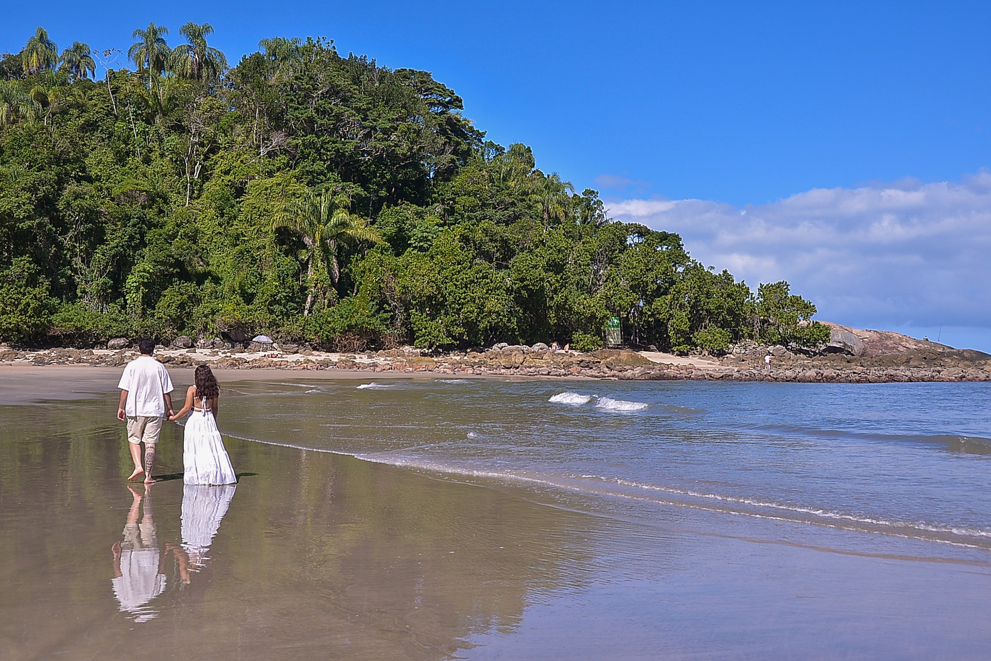 Thayna & Alexandre, Praia das Conchas. Produtora Bride