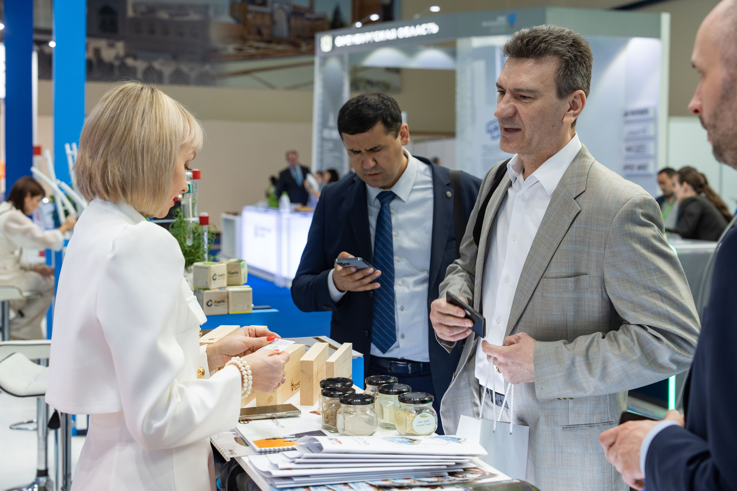 Международная промышленная выставка «ИННОПРОМ. Центральная Азия 2024». Георгий Намазов | Фотограф в Ташкенте