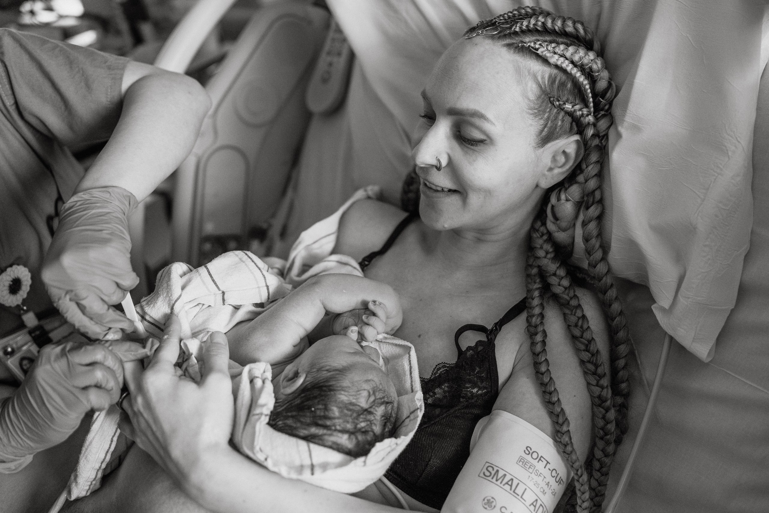 Hospital Birth Photography. Alisa Tant — Family and newborn photographer Bucks County, Montgomery county, Philadelphia, NJ