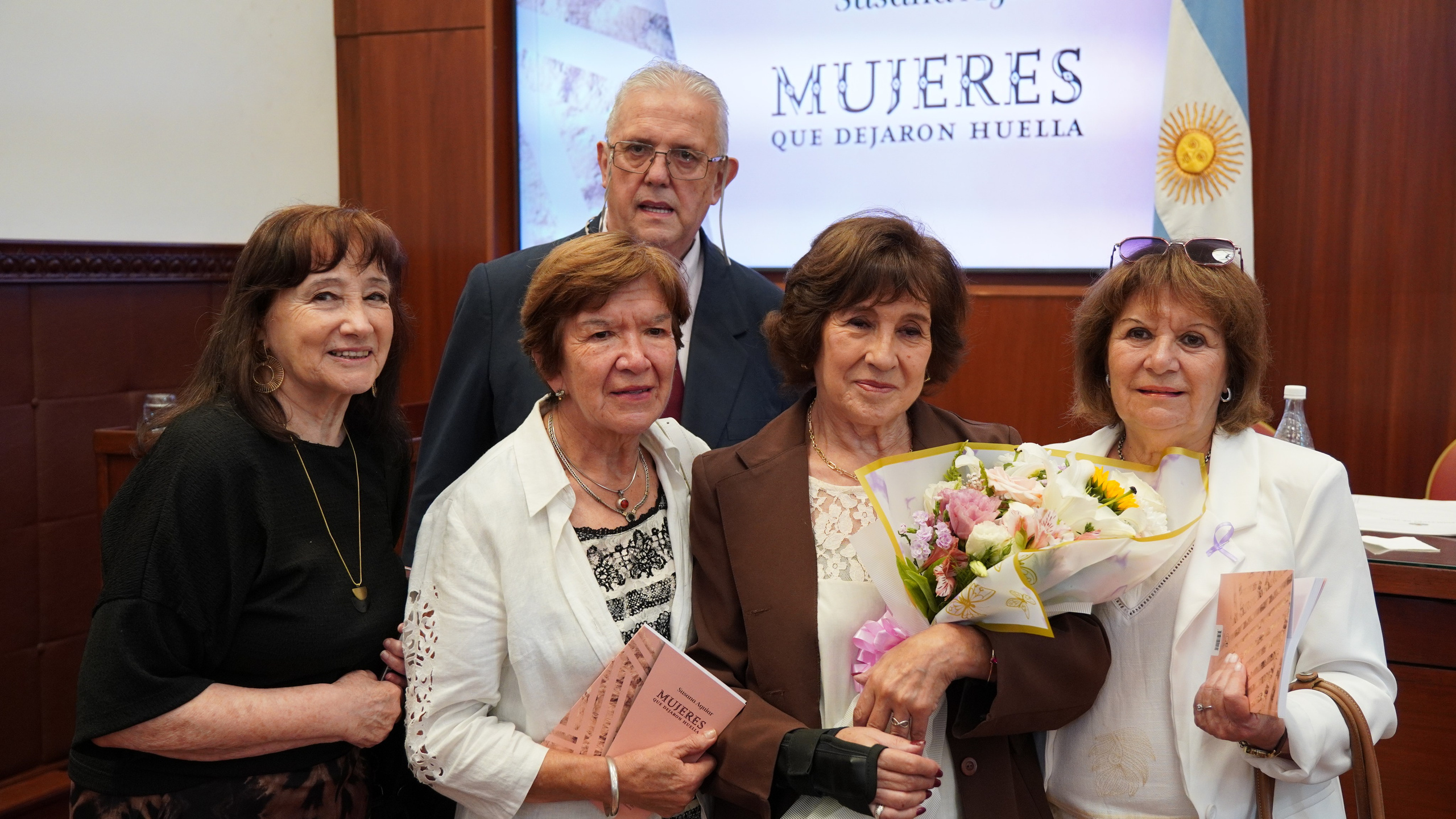 Presentación de libro, Legislatura de Jujuy. Cuarta Pared