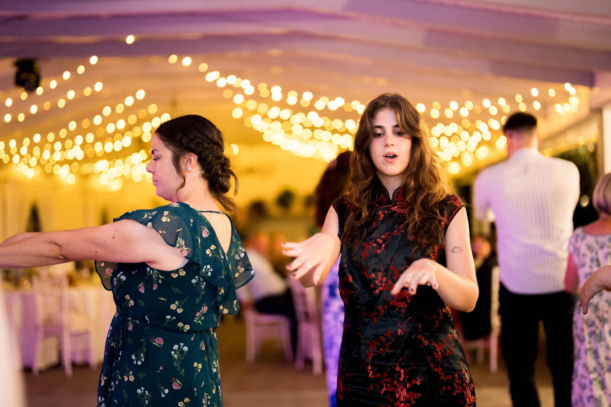 PARTY. Gabriel Florea — Fotograf nuntă București