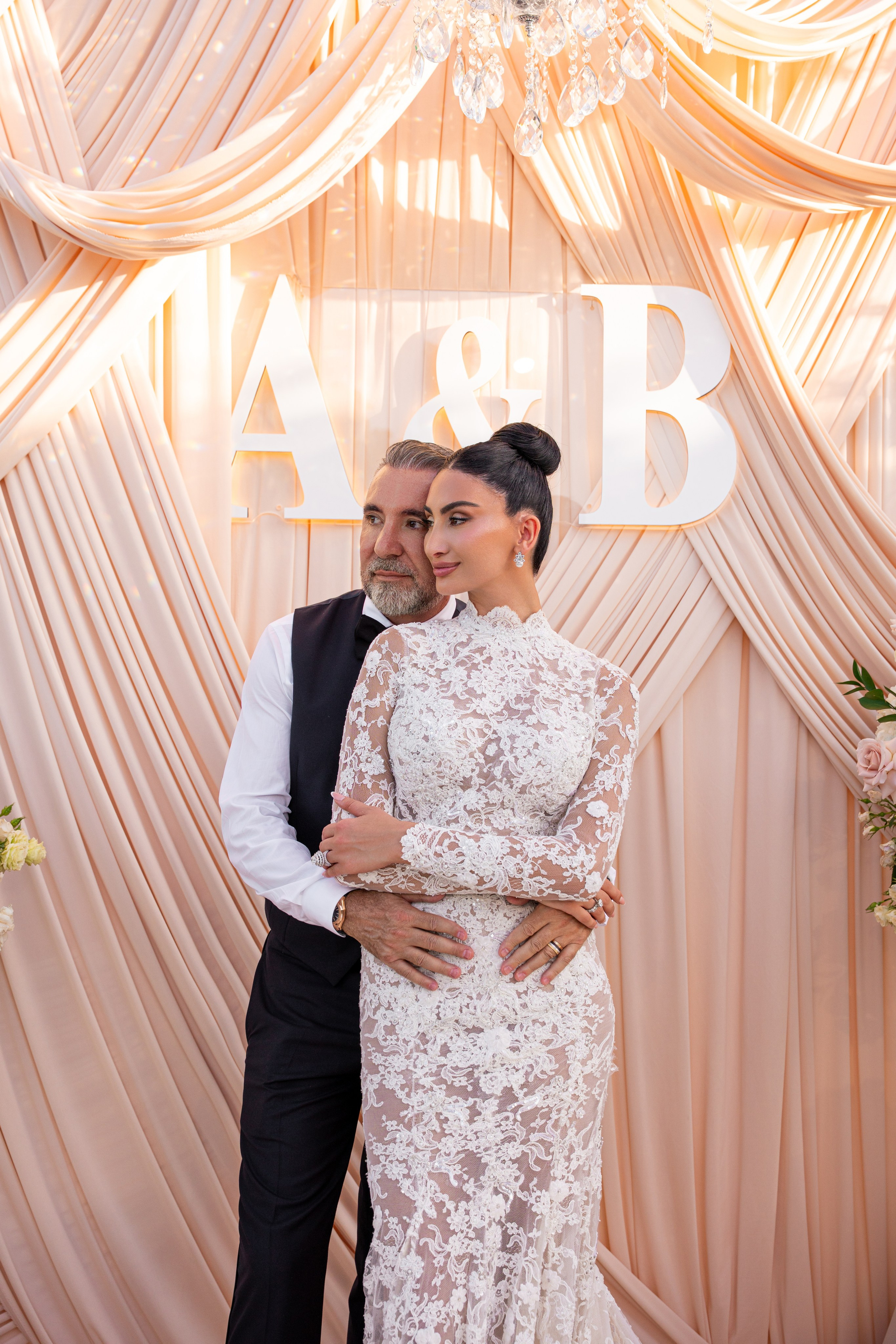 WEDDING. Photo and video production. Editing & retouching services. Training