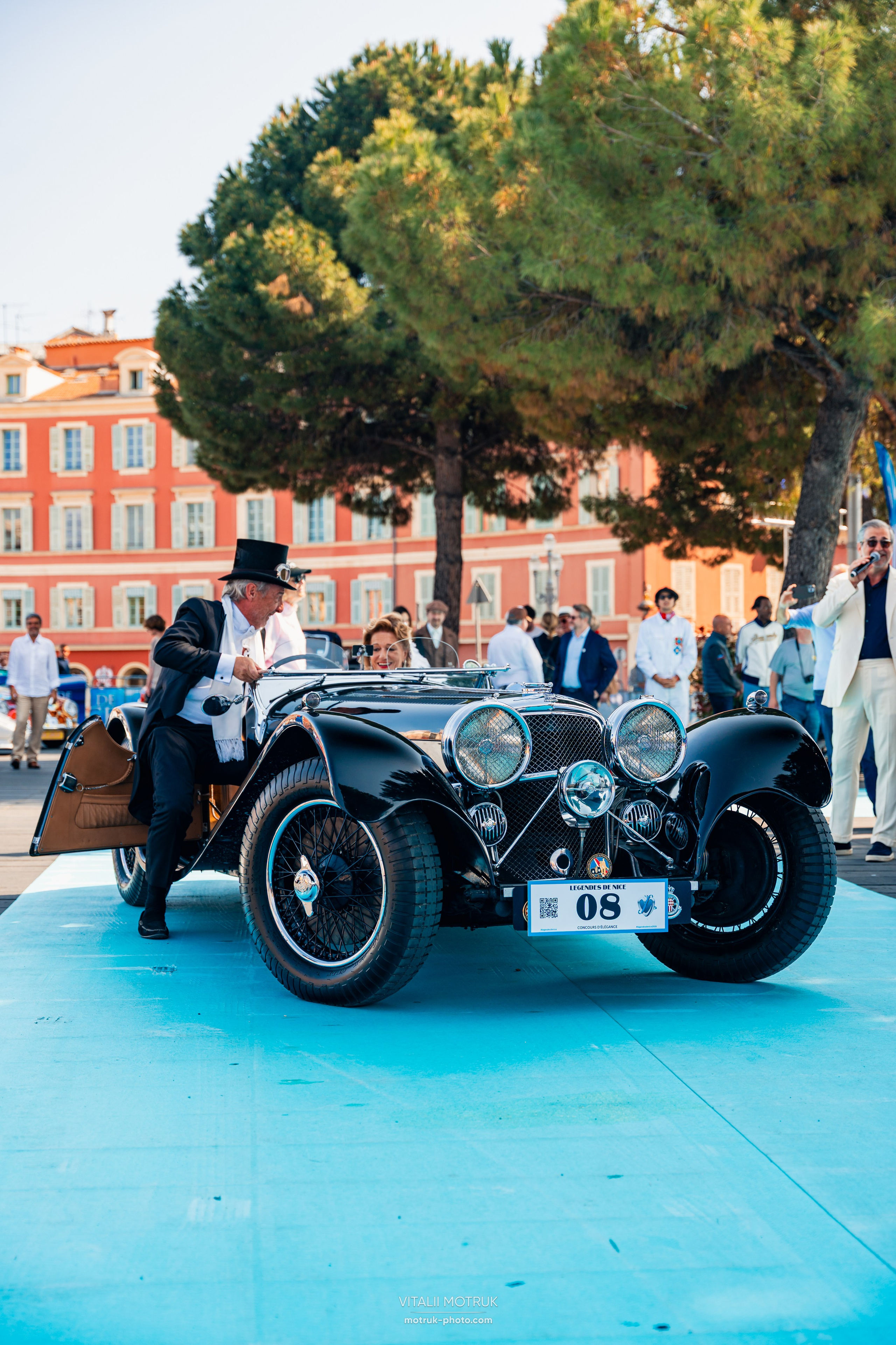 Legends de Nice. Photographe de voitures à Paris — Vitalii Motruk