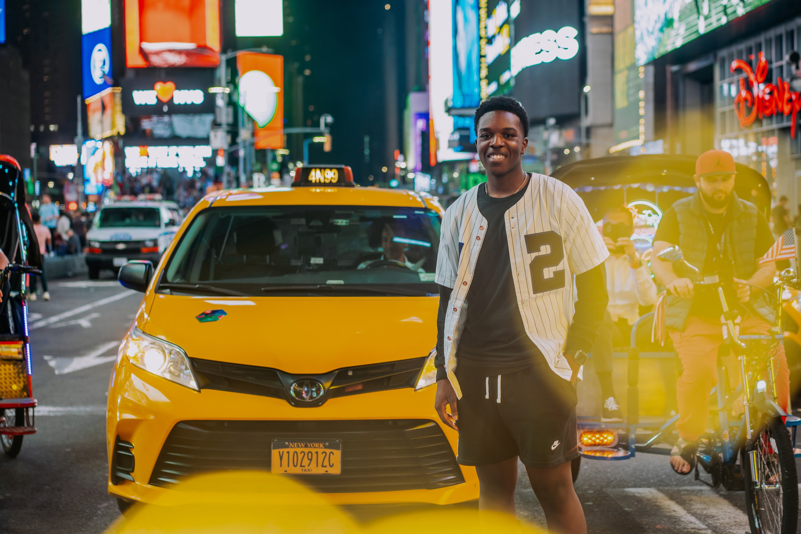 Times Square. Portrait and wedding photographer in New York